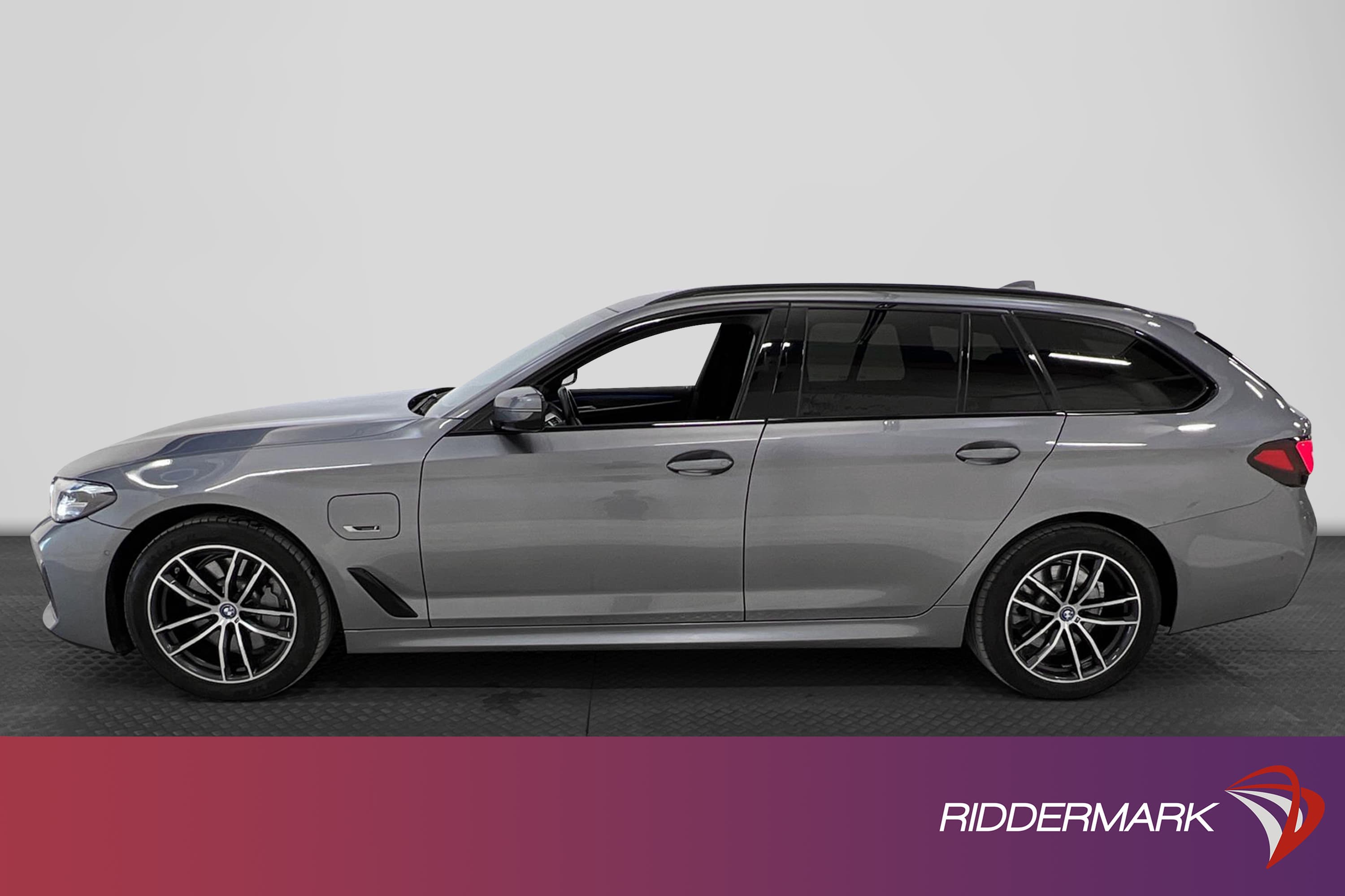 BMW 530e xDrive 292hk M Sport B-kam Rattvärme Drag Carplay