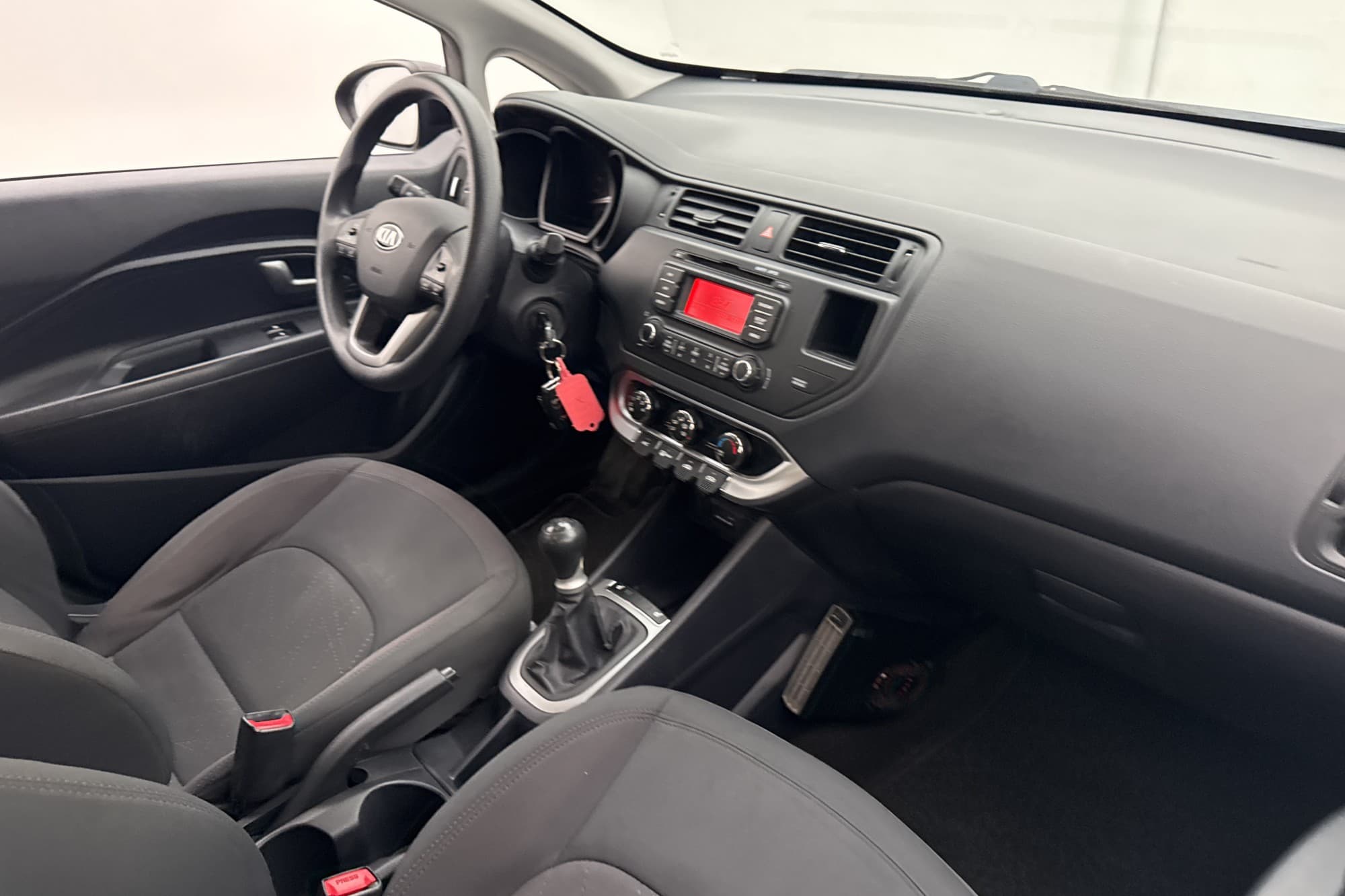 Kia Rio 1.2 CVVT 84hk M&K-Värmare Låg-Skatt Två brukare