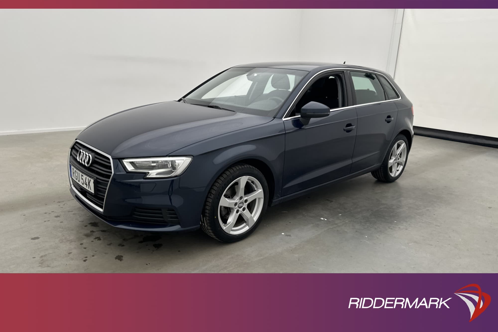 Audi A3 SB 35 TFSI 150hk Proline Sensorer Adaptiv-Farth