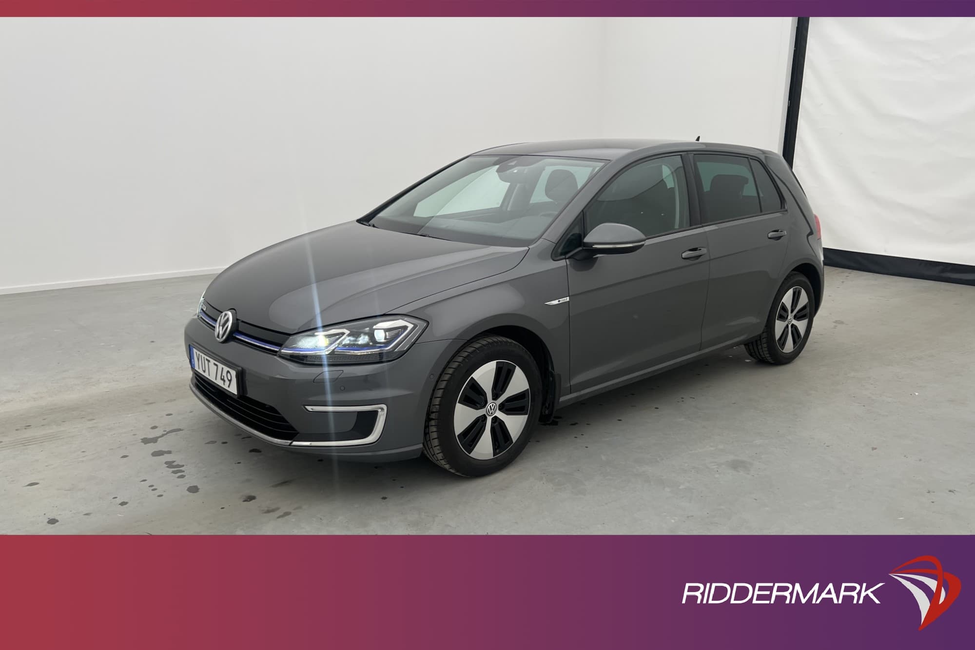 Volkswagen Golf e-Golf 136hk
