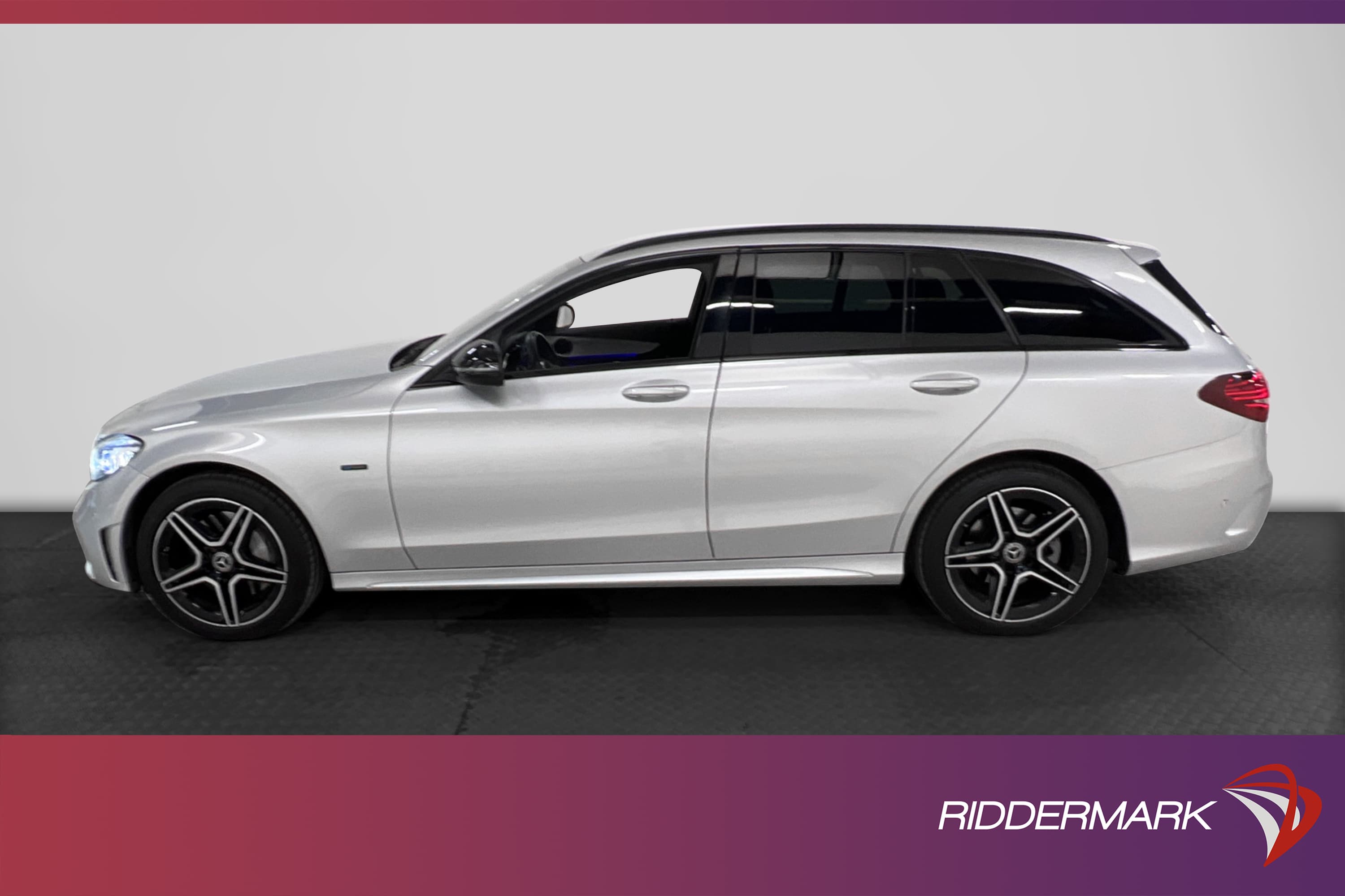 Mercedes-Benz C 300 T e 320hk