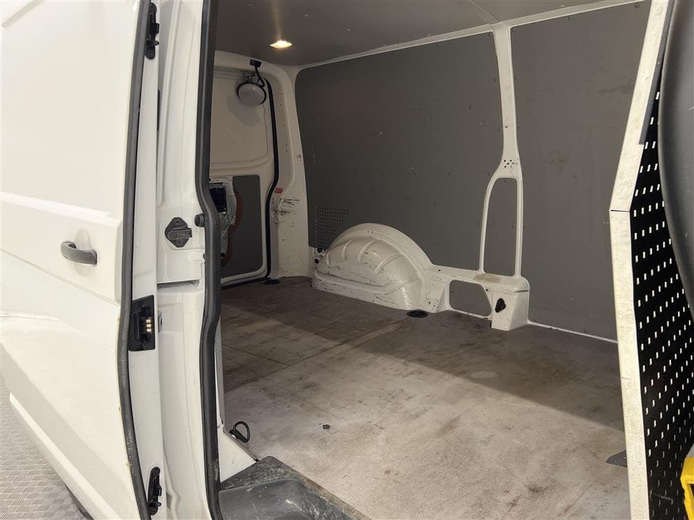 Volkswagen Transporter 2.0TDI 4Motion L2 140hk Värmare Drag interiör