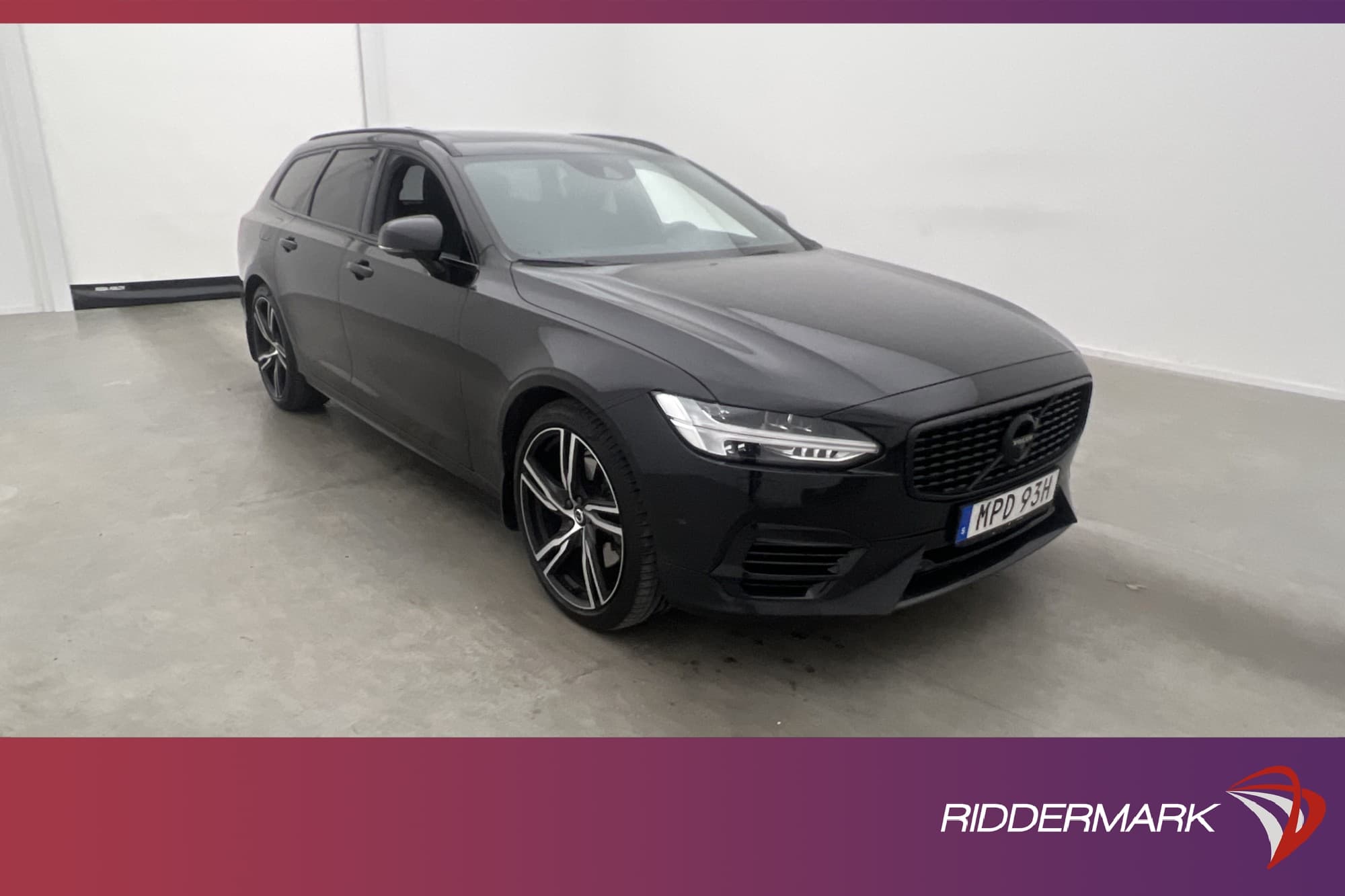 Volvo V90 Recharge T8 AWD