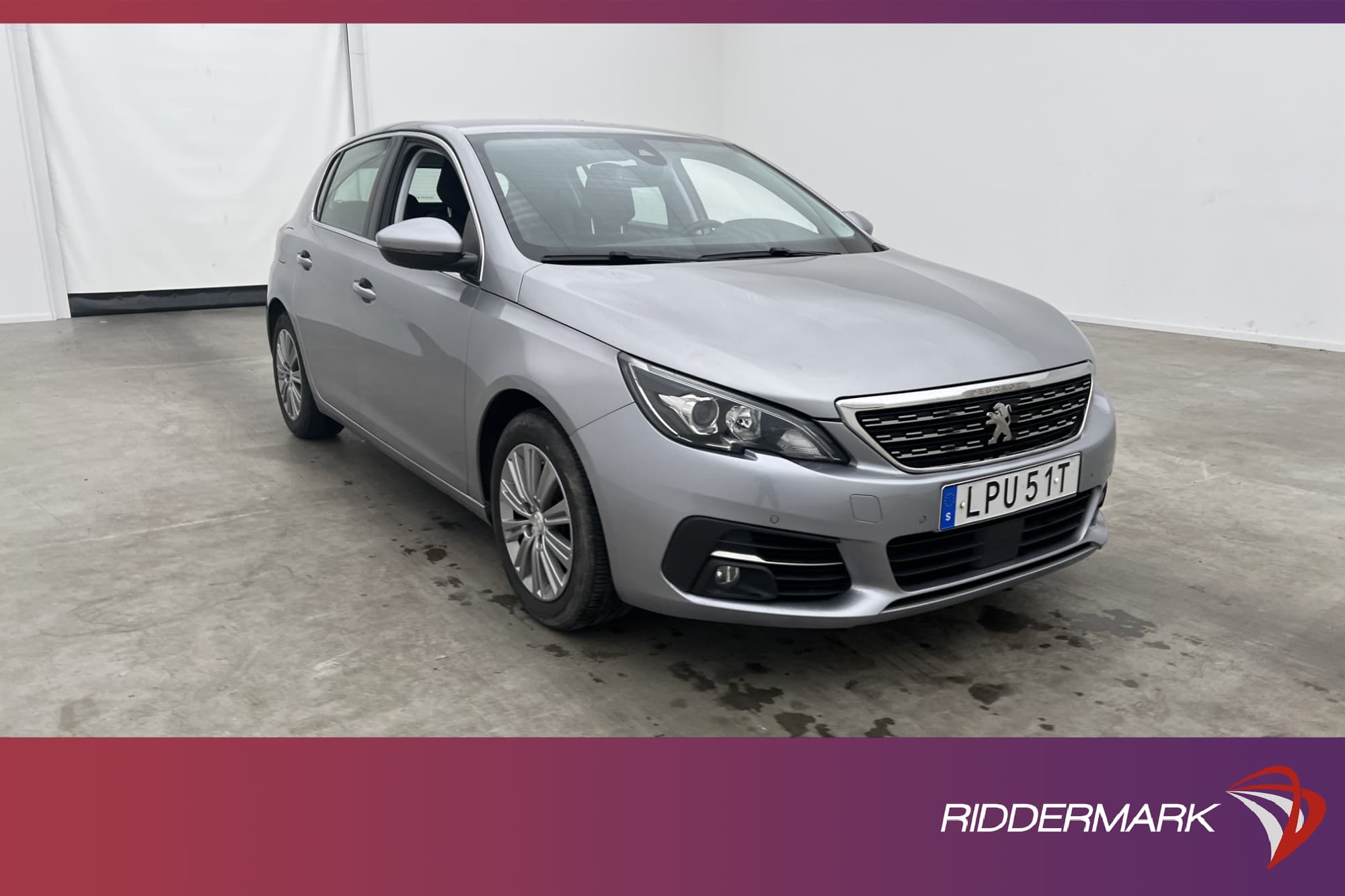 Peugeot 308 e-THP 130hk