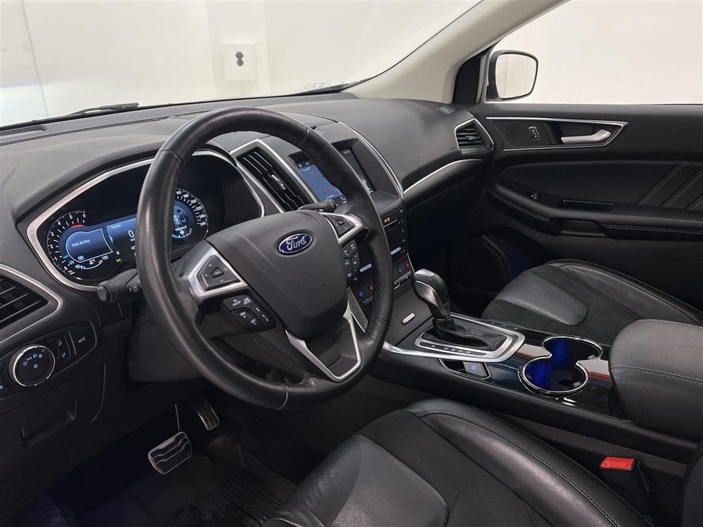 Ford Edge 2.0 TDCi 210hk D-Värm Pano B-Kamera Navi Draginteriör