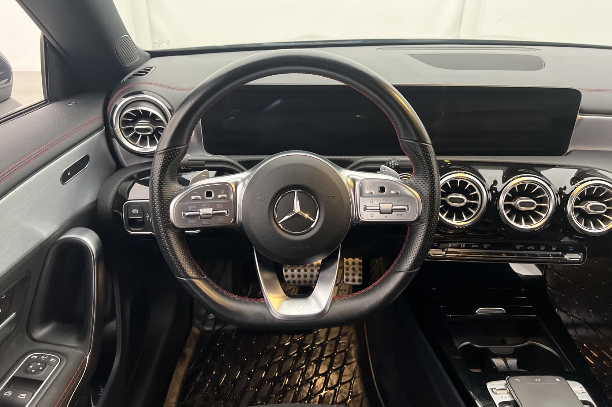 Mercedes-Benz CLA 220 Coupé AMG Wide P-Värm Kamera Drag