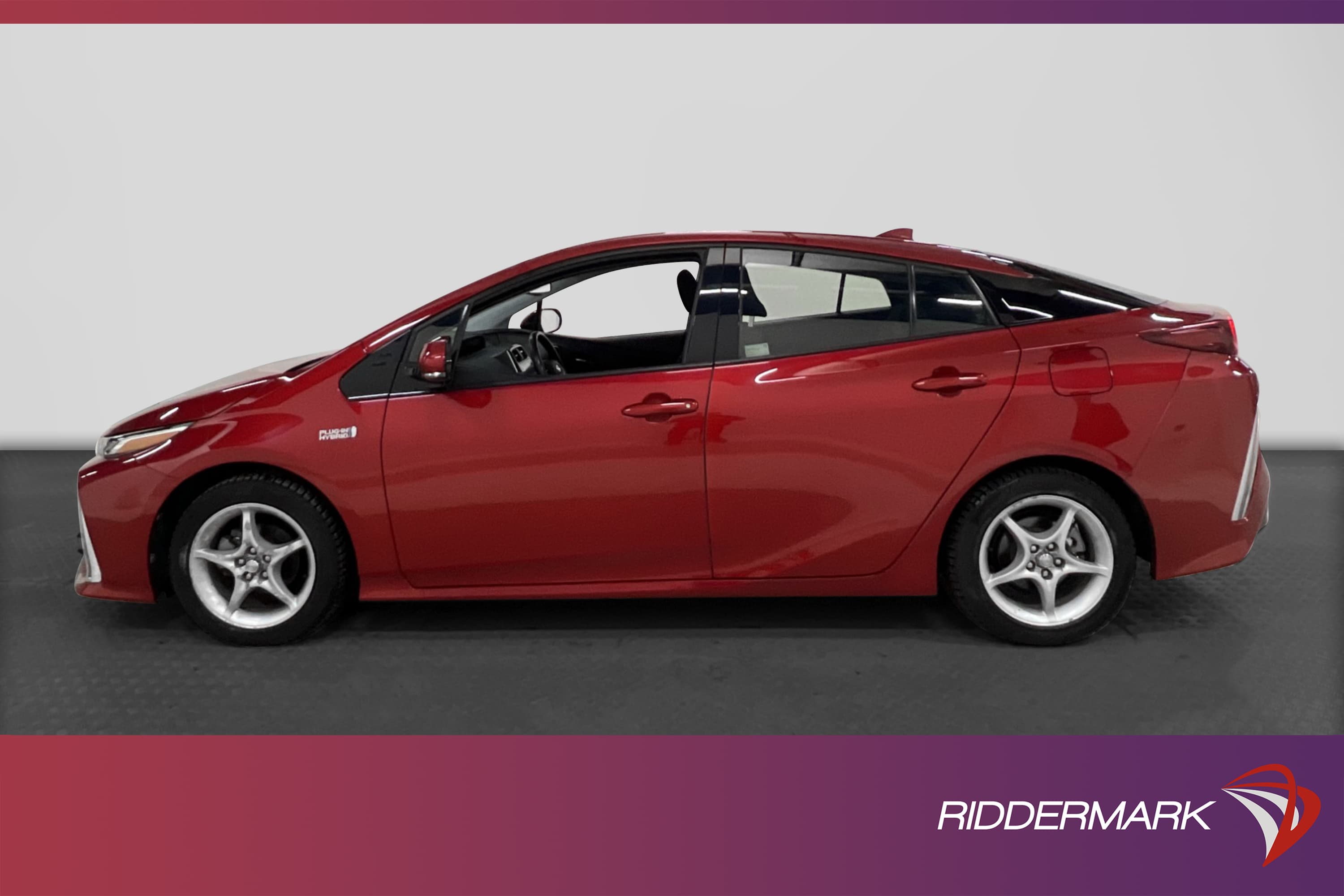 Toyota Prius Plug-in 123hk