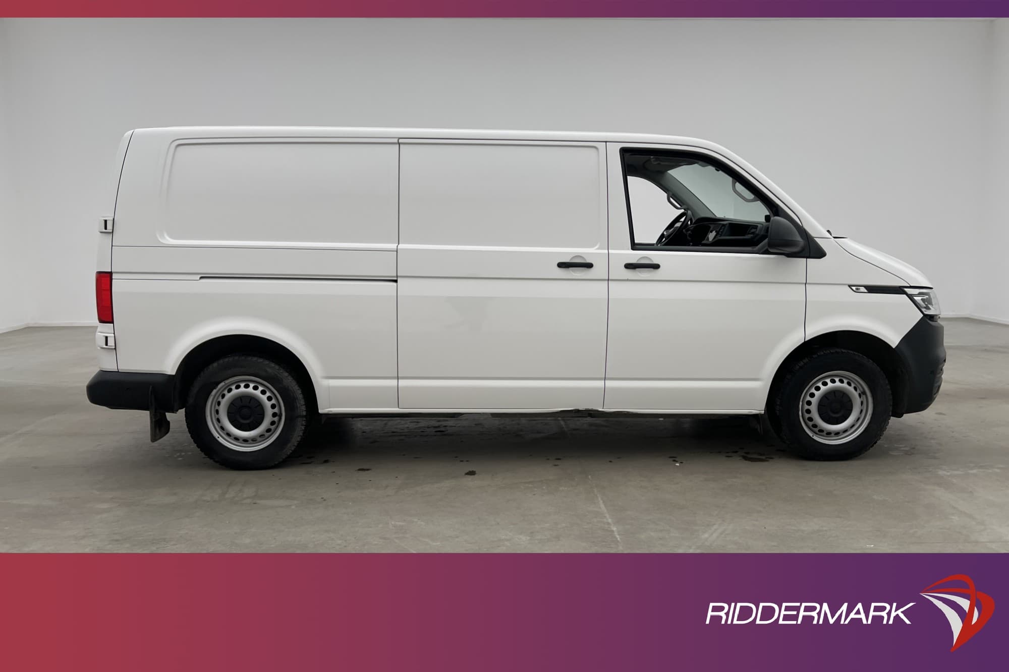 Volkswagen Transporter L2 Värmare LED B-Kamera CARPLAY Moms