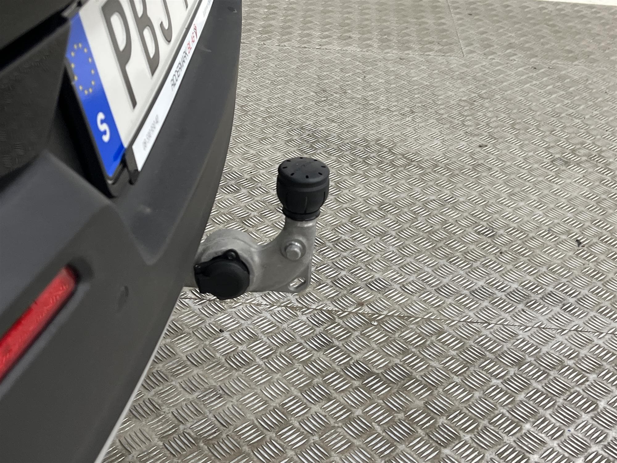 Volvo XC40 T2 129hk Momentum VOC Bränslevärmare Dragkrok