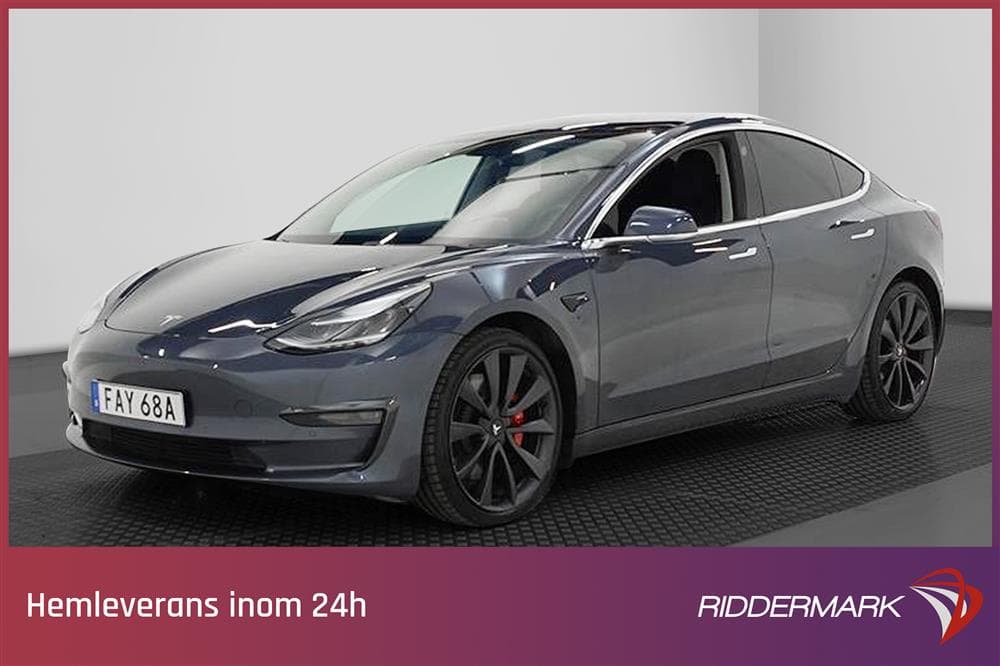 Tesla Model 3 Performance AWD 510hk Svensksåld Premiumexteriör