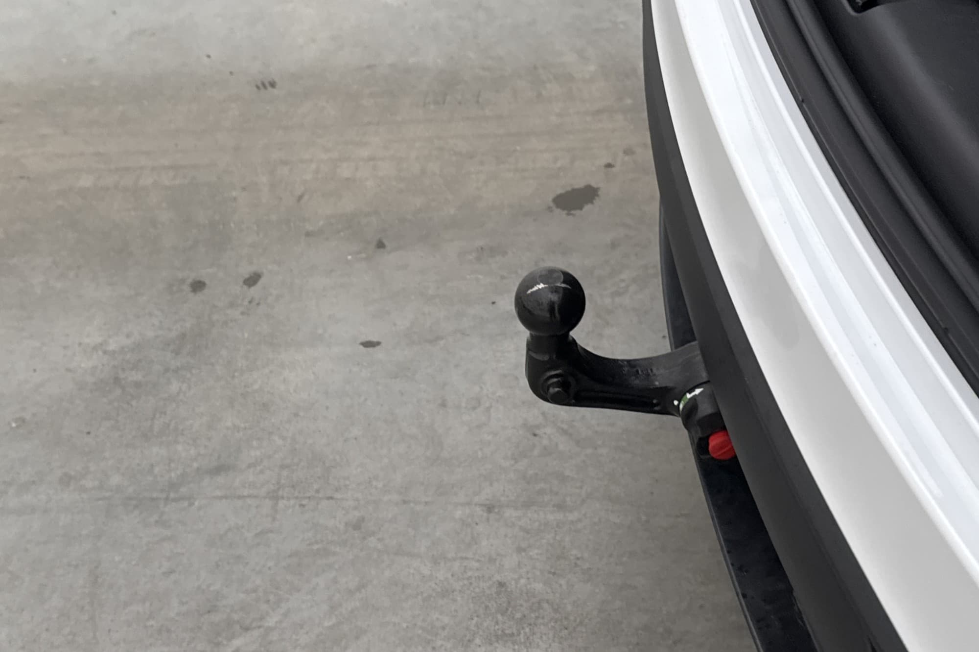 Tesla Model Y Standard Range RWD Drag Autopilot Sv-Såld