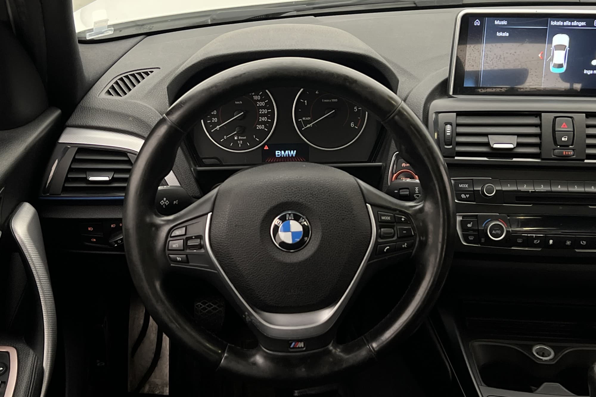 BMW 118 d 143hk M Sport Navi Sensorer Alcantara Dragkrok