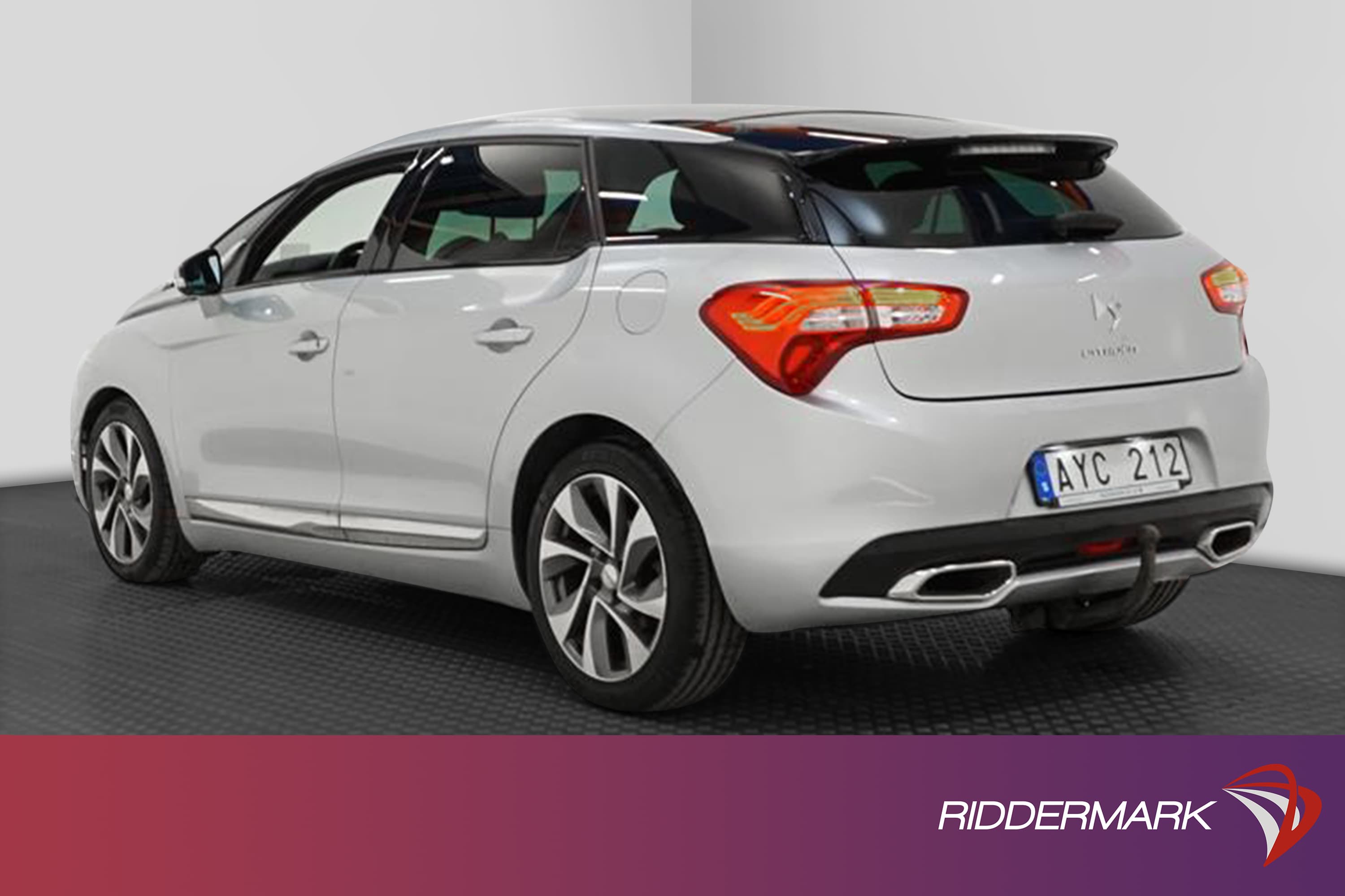 Citroën DS5 2.0 HDi 163hk Style Pano HUD Drag PDC 0,59l/milexteriör