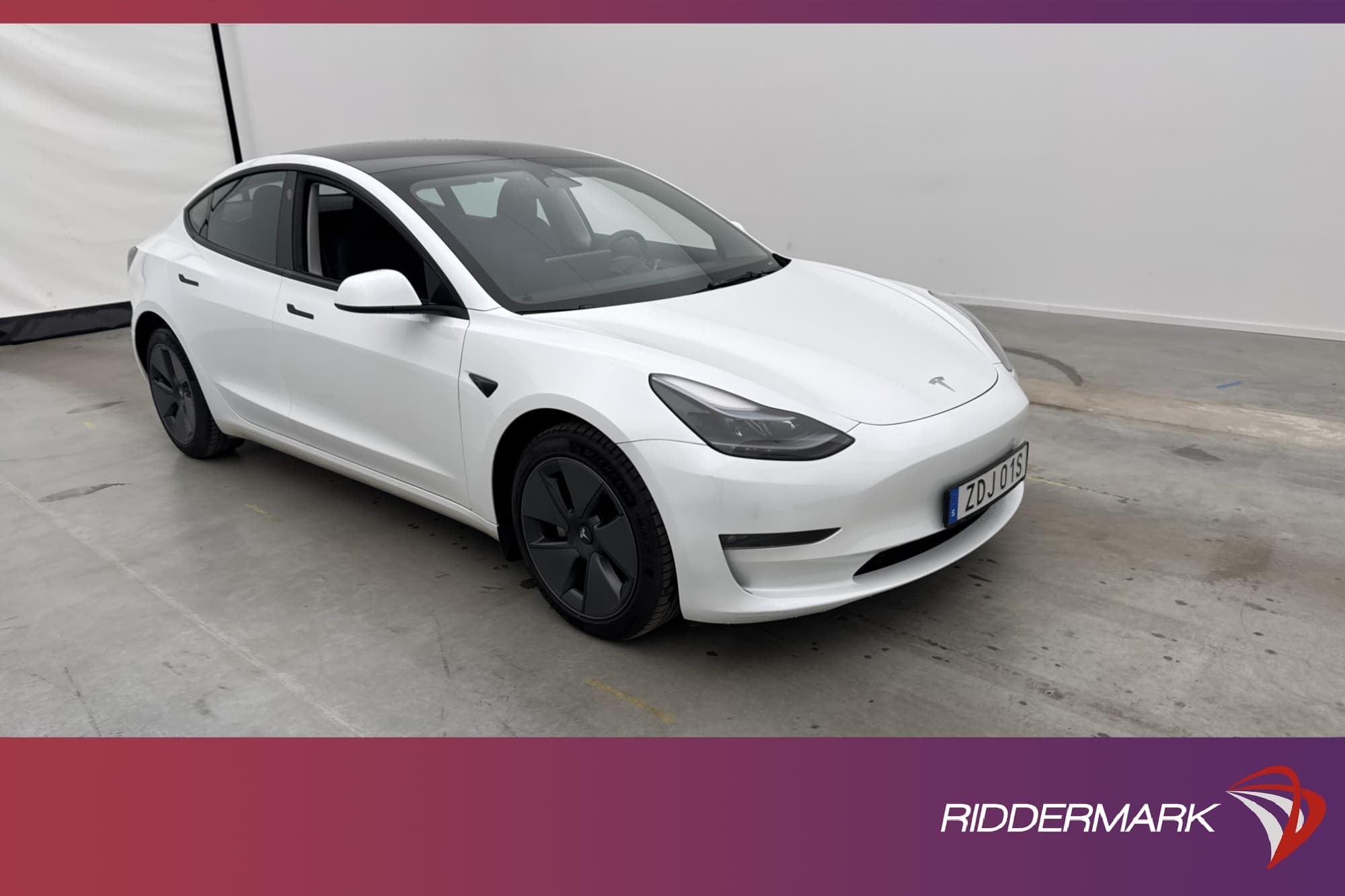Tesla Model 3 Long Range AWD