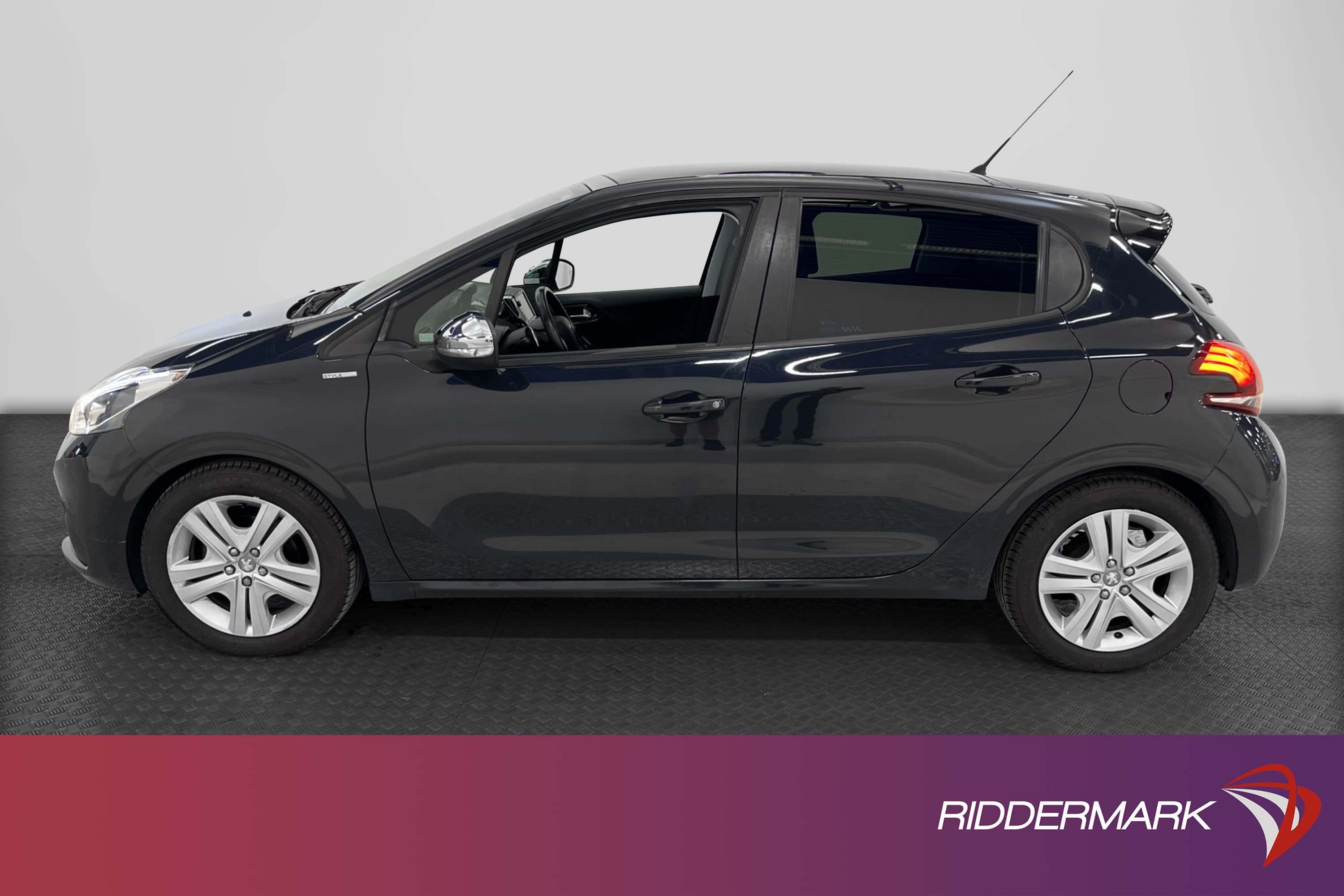 Peugeot 208 1.2 VTi 82hk
