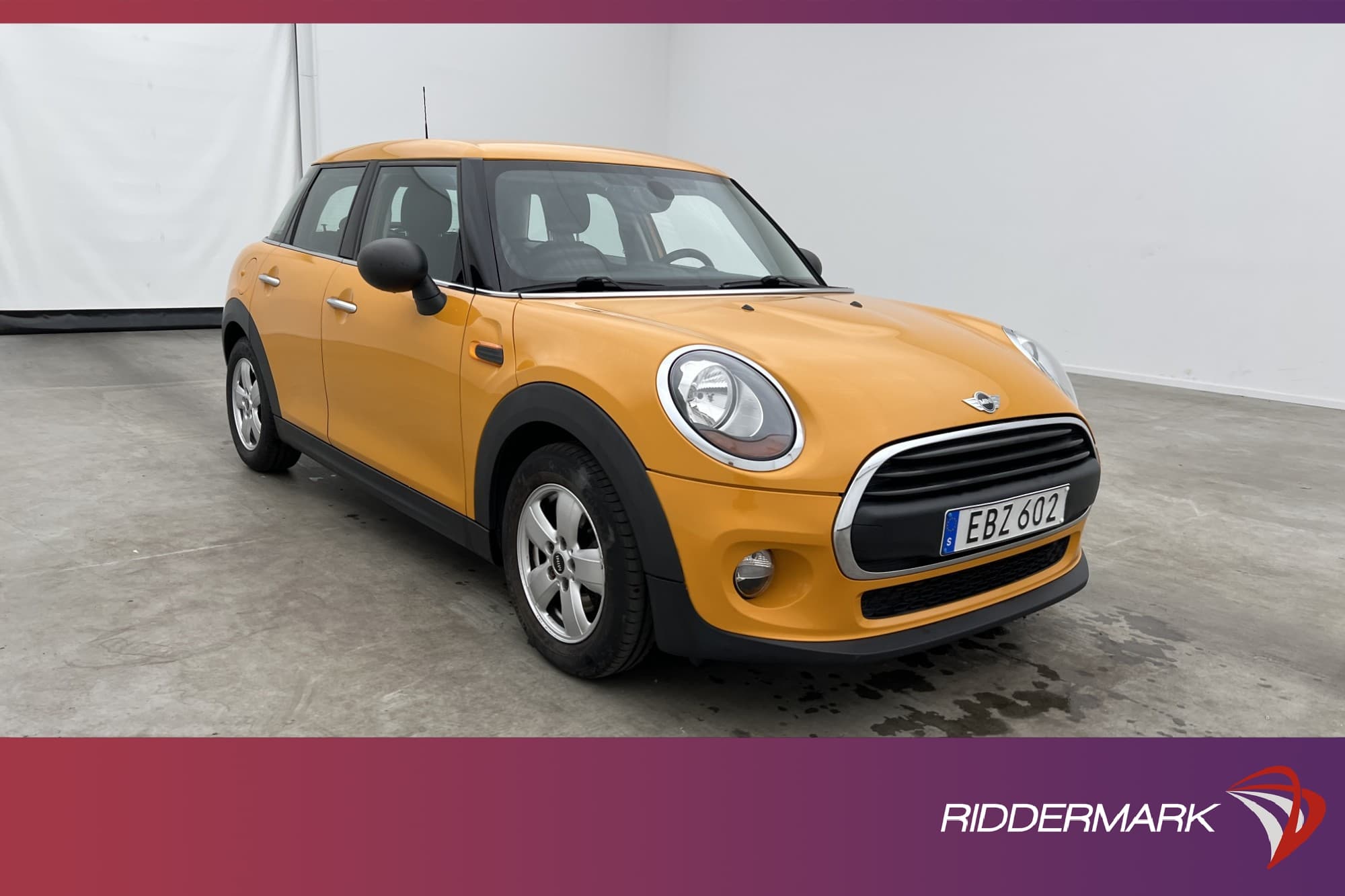 MINI One 102hk