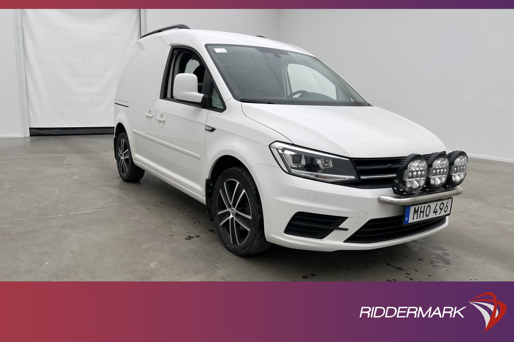 Volkswagen Caddy 2.0TDI D-Värm Drag Farthållare LED V-Inredd