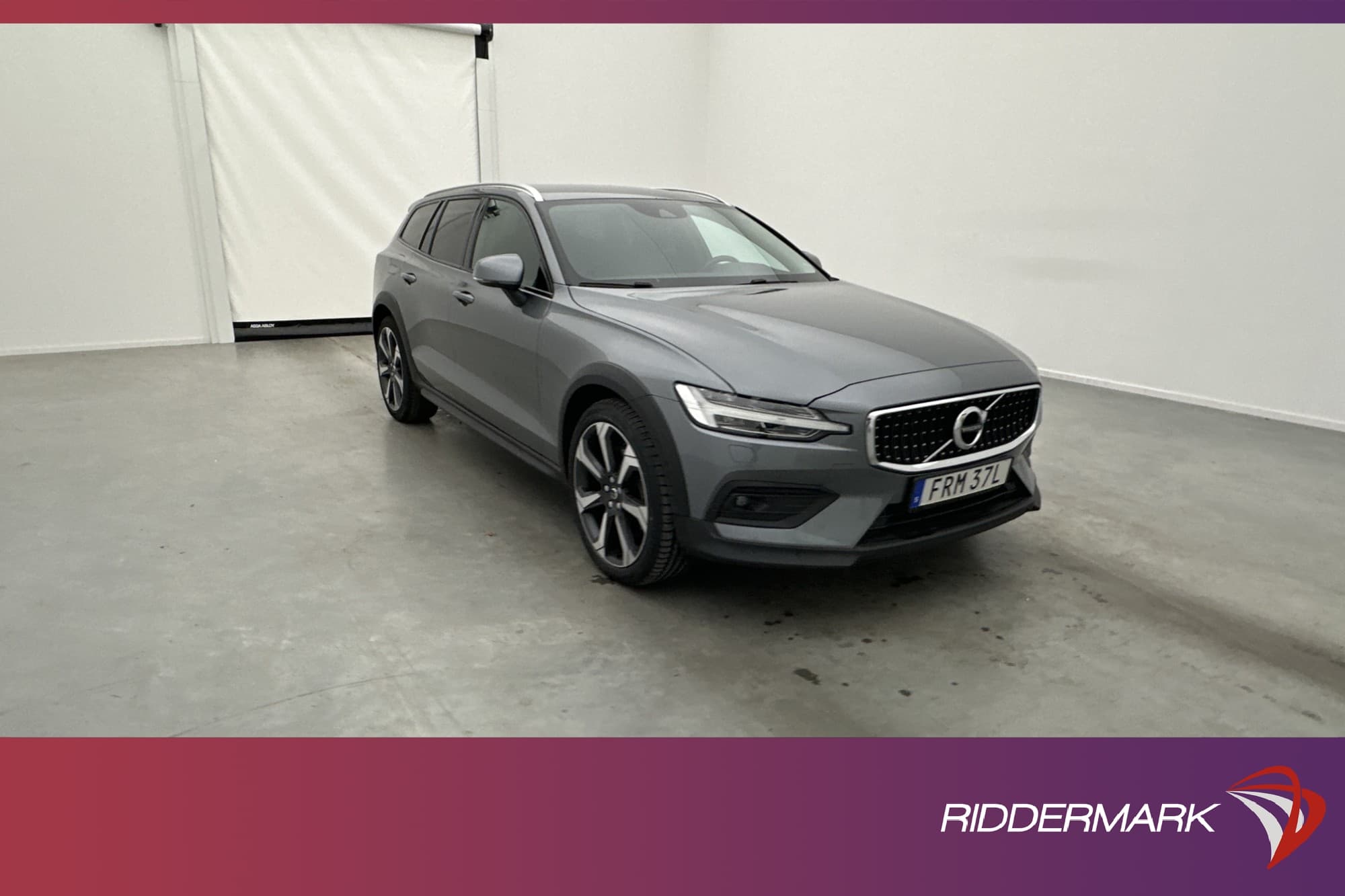 Volvo V60 Cross Country D4 AWD