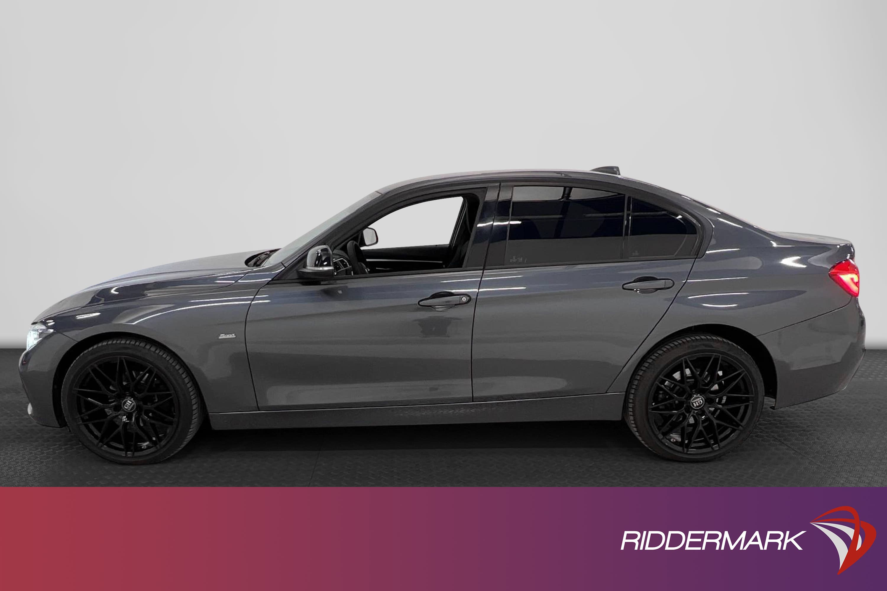 BMW 320 i xDrive Sedan 194hk