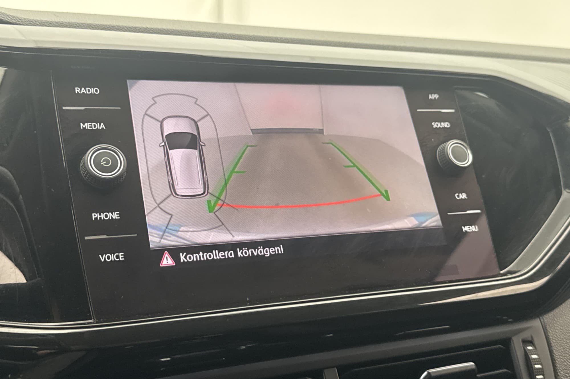 Volkswagen T-Cross TSI 116hk GT Kamera CarPlay Döda-vinkel