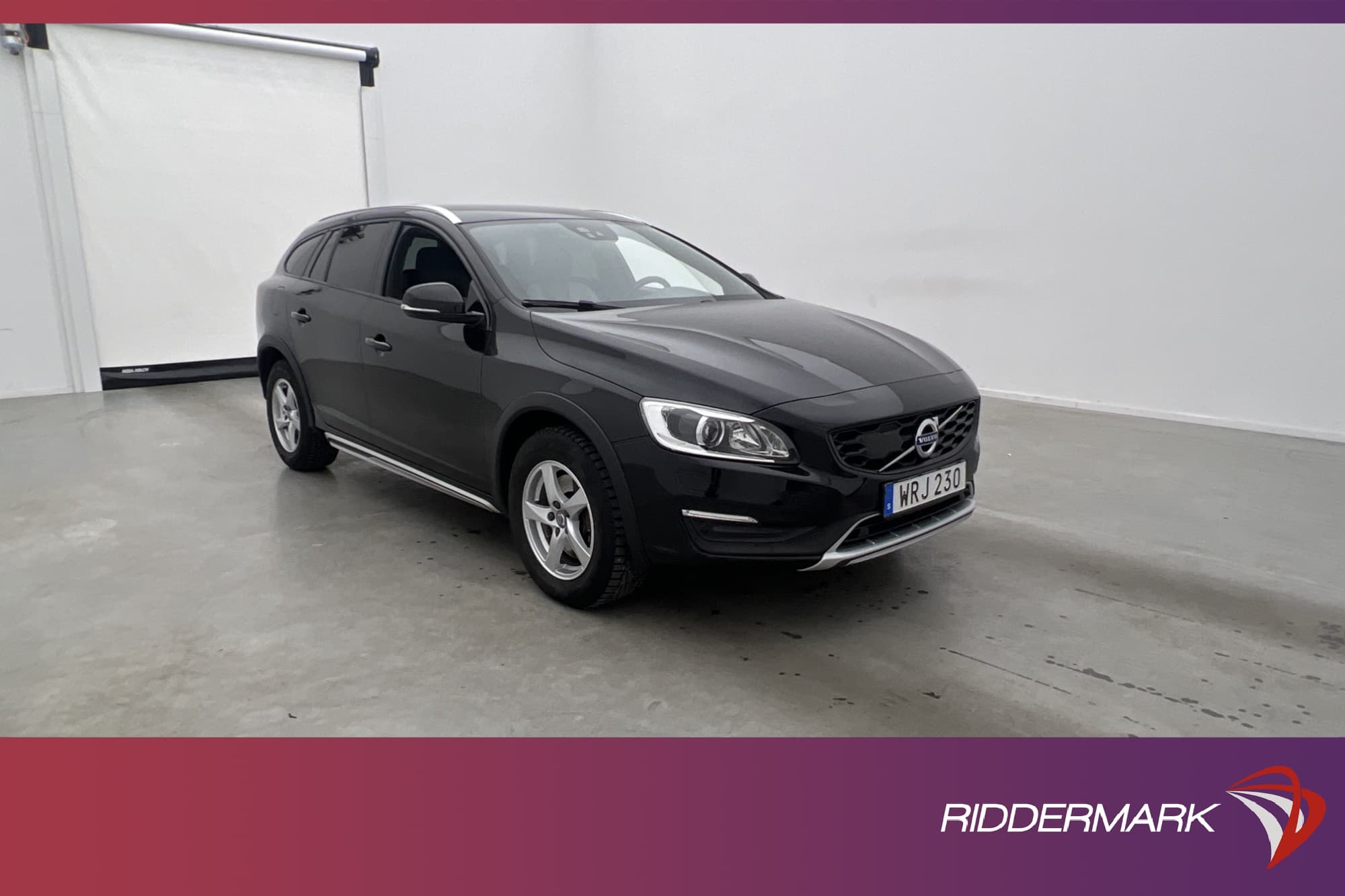 Volvo V60 Cross Country D4 AWD Classic