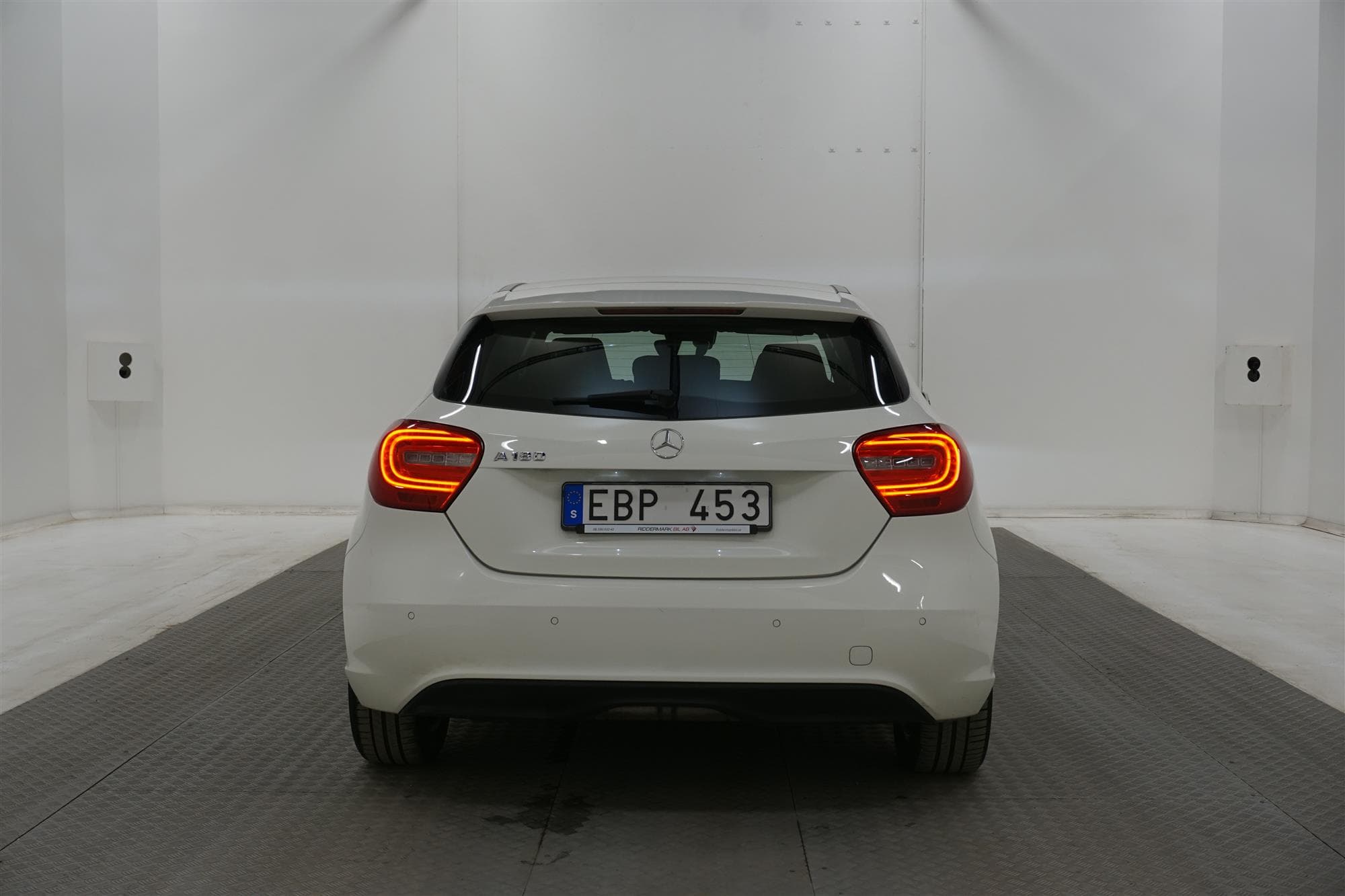 Mercedes-Benz A 180 122hk