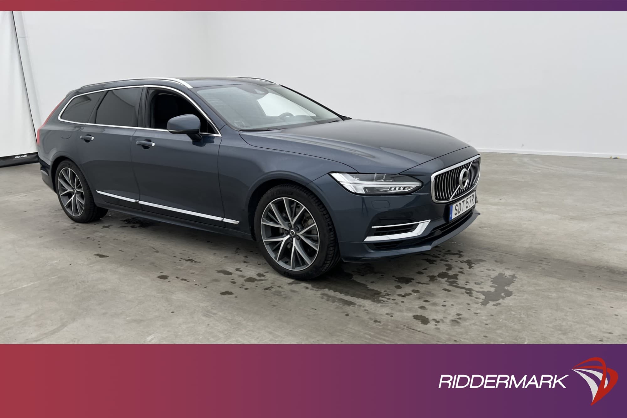 Volvo V90 Recharge T8 AWD
