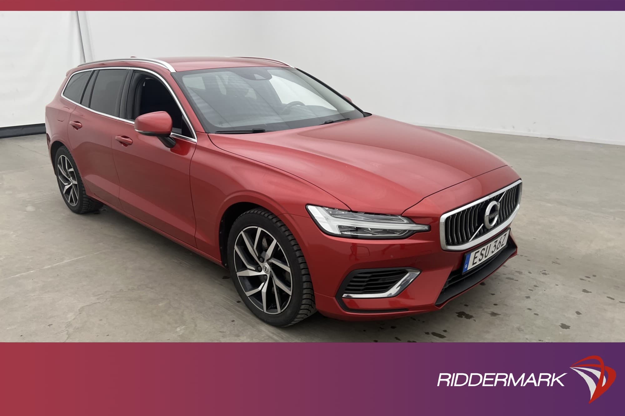 Volvo V60 Recharge T6 AWD