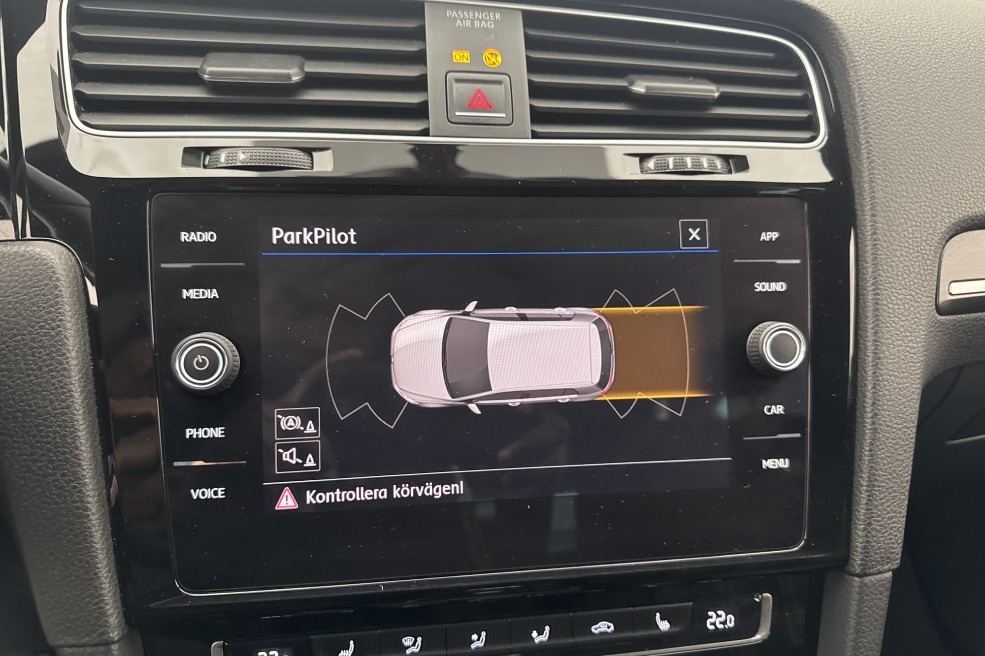 Volkswagen Golf GTD 184hk Pluspaket Cockpit Värmare Sensorer