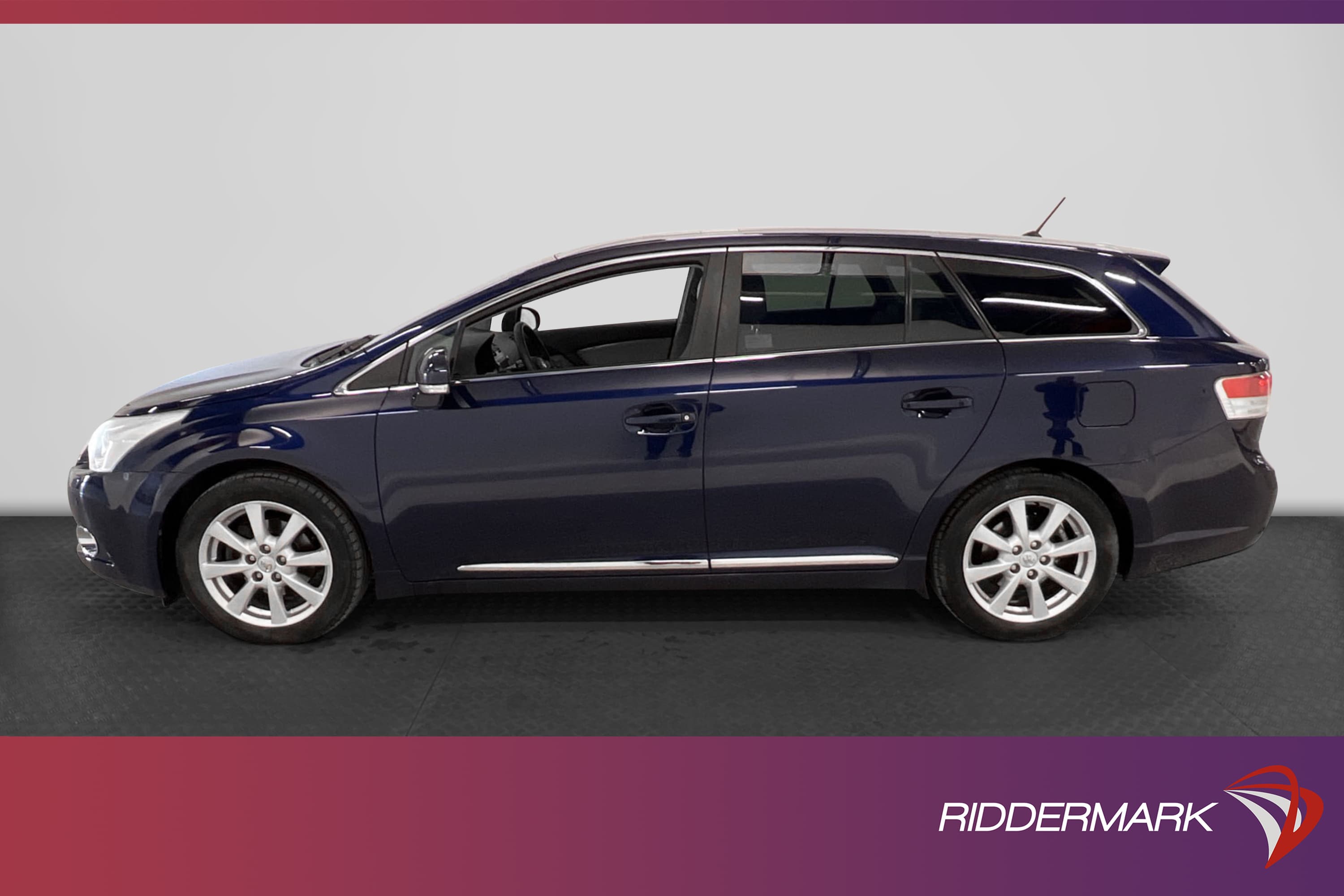 Toyota Avensis Kombi 2.0 152hk