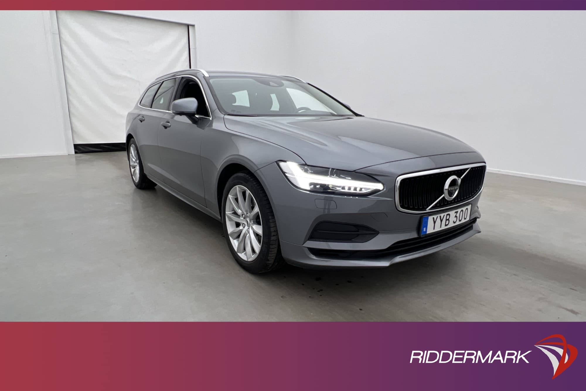 Volvo V90 T4 Momentum VOC Värm 360° Performance-Sound Drag