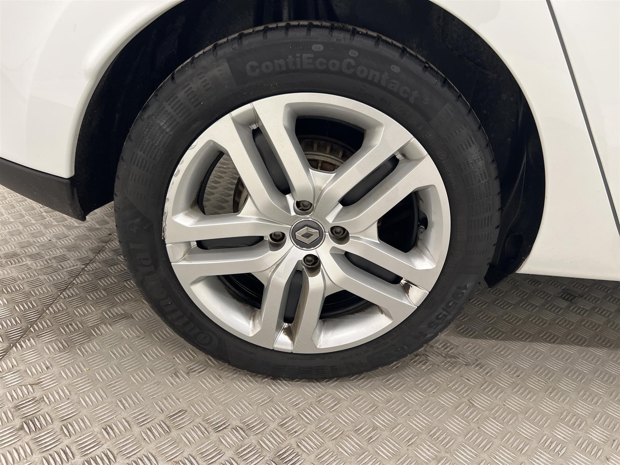 Renault Clio Sport Tourer 0.9 TCe 90hk Navi PDC 0,47L/mil