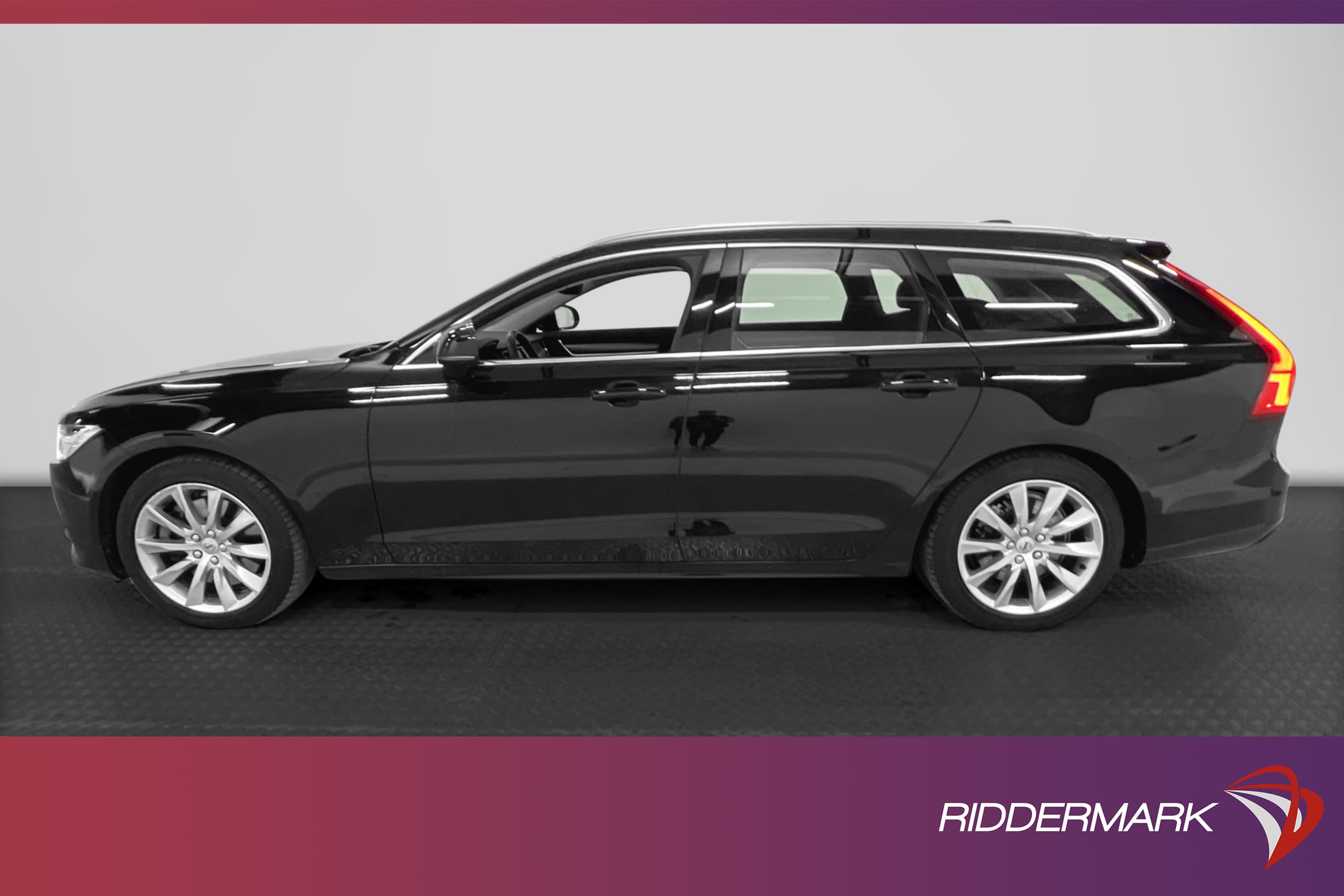 Volvo V90 T4 190hk