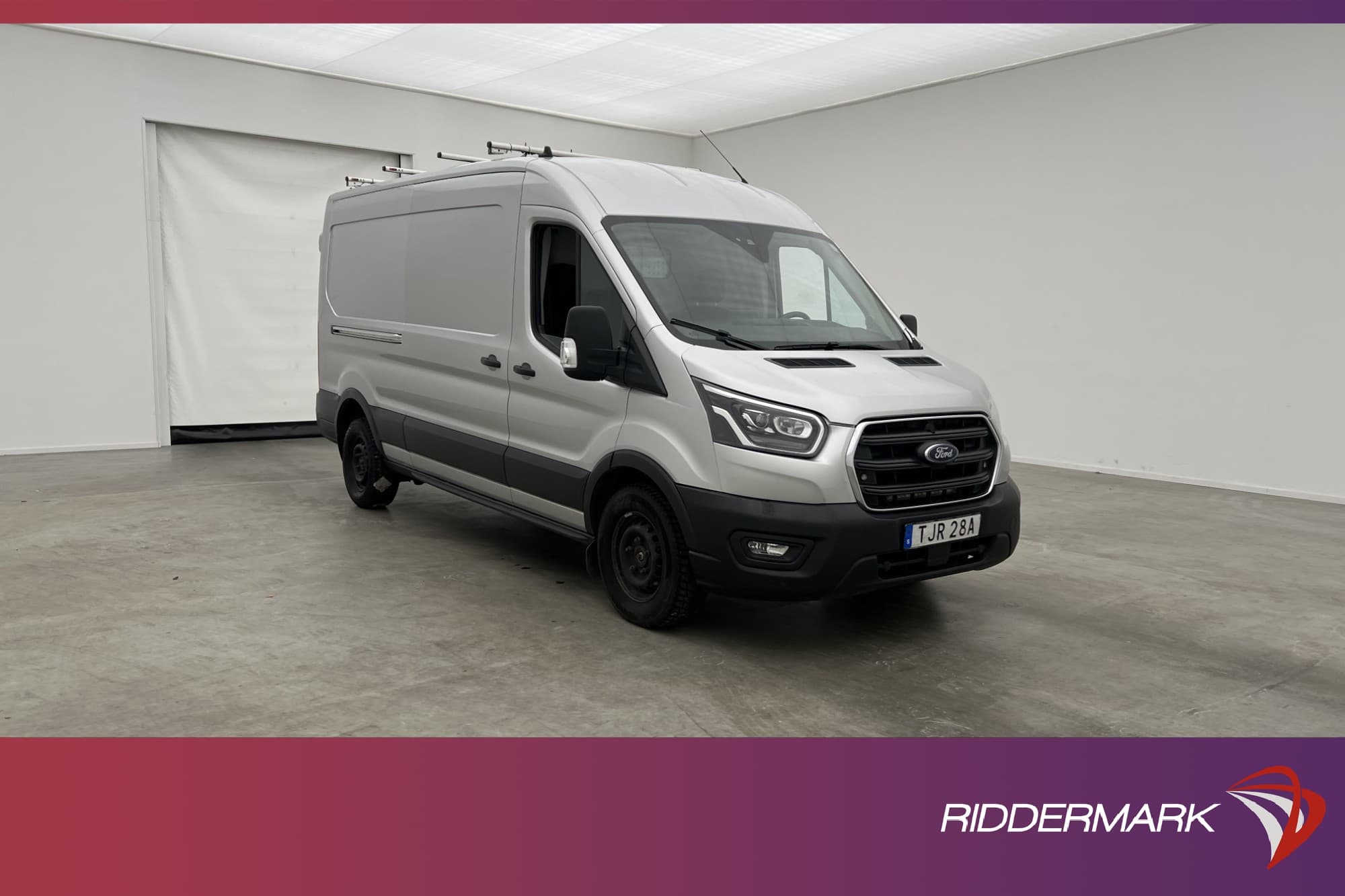 Ford Transit 350 L3H2