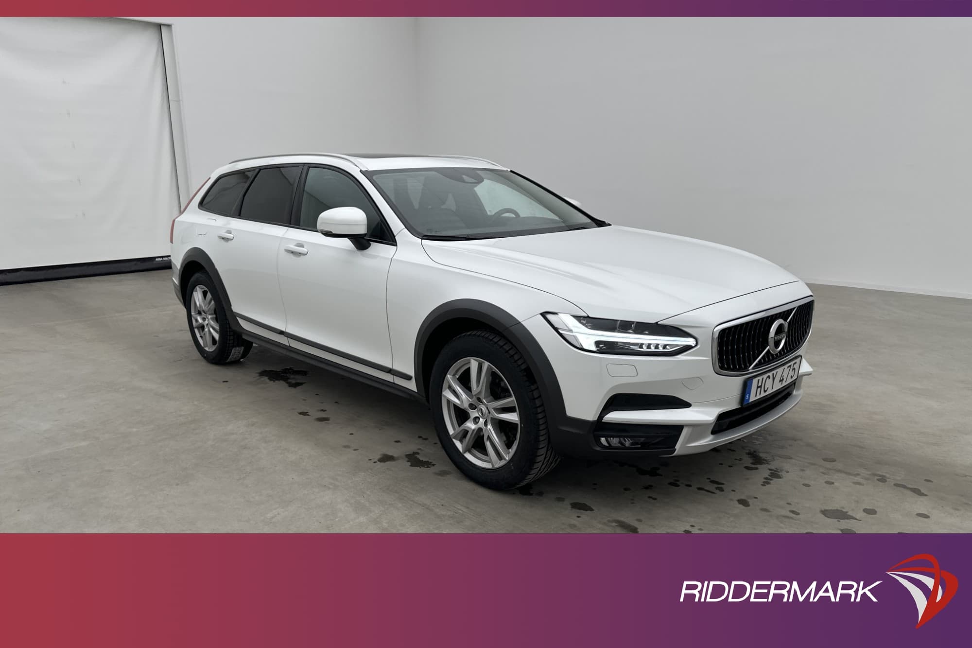 Volvo V90 Cross Country D4 AWD
