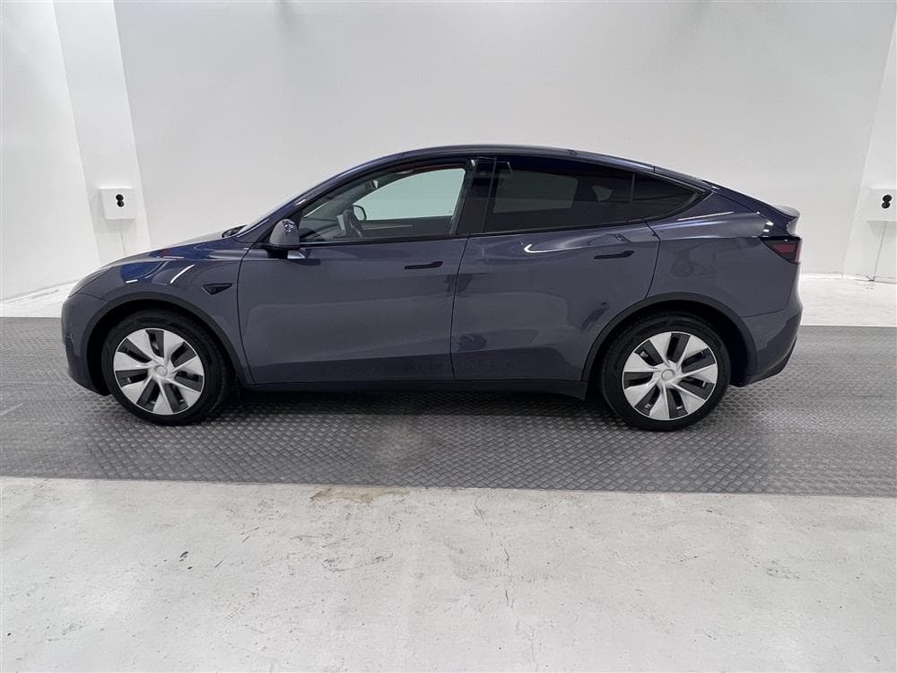 Tesla Model Y Long Range AWD 345hk