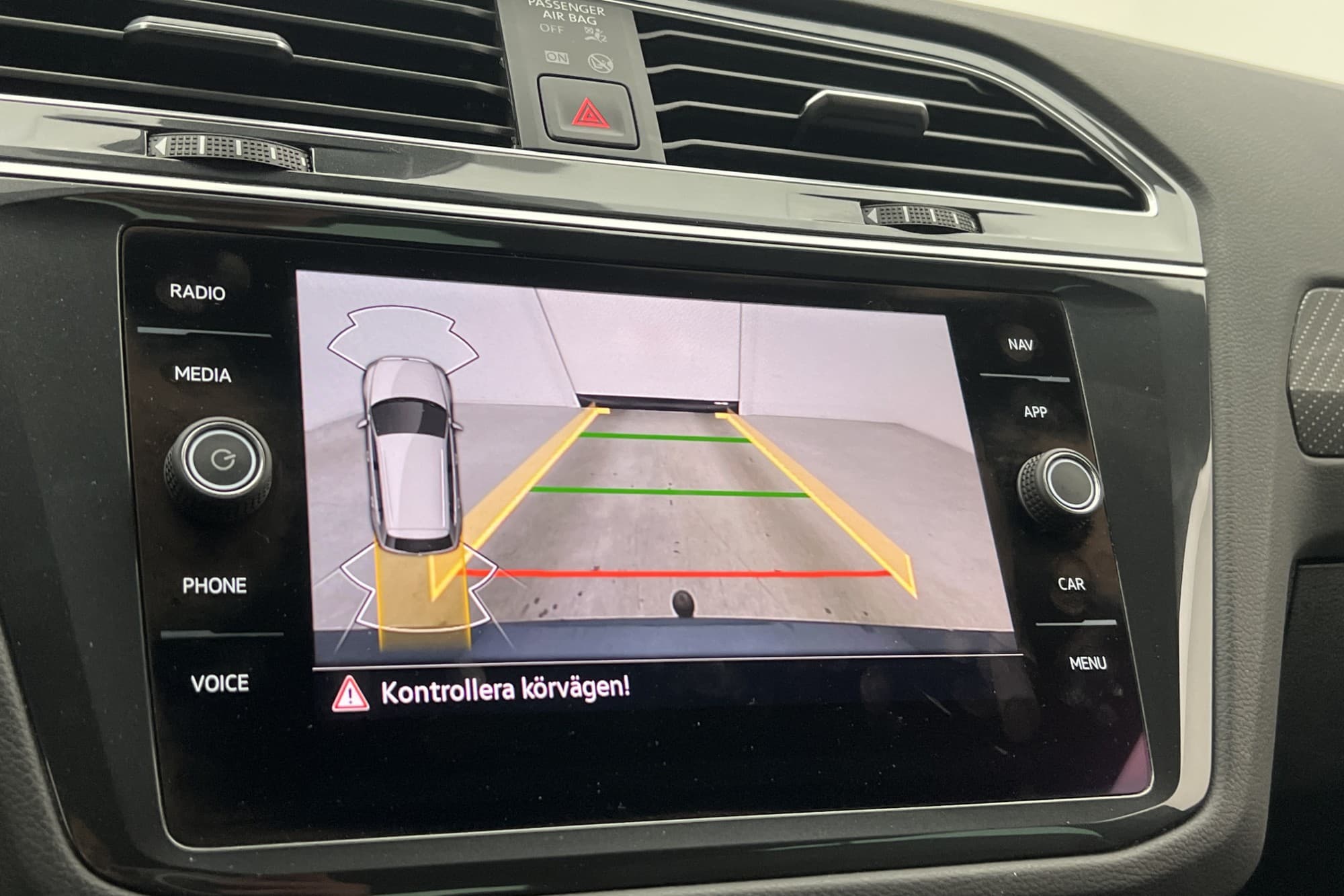 Volkswagen Tiguan eHybrid TSI 245hk R-Line Cockpit Drag MOMS