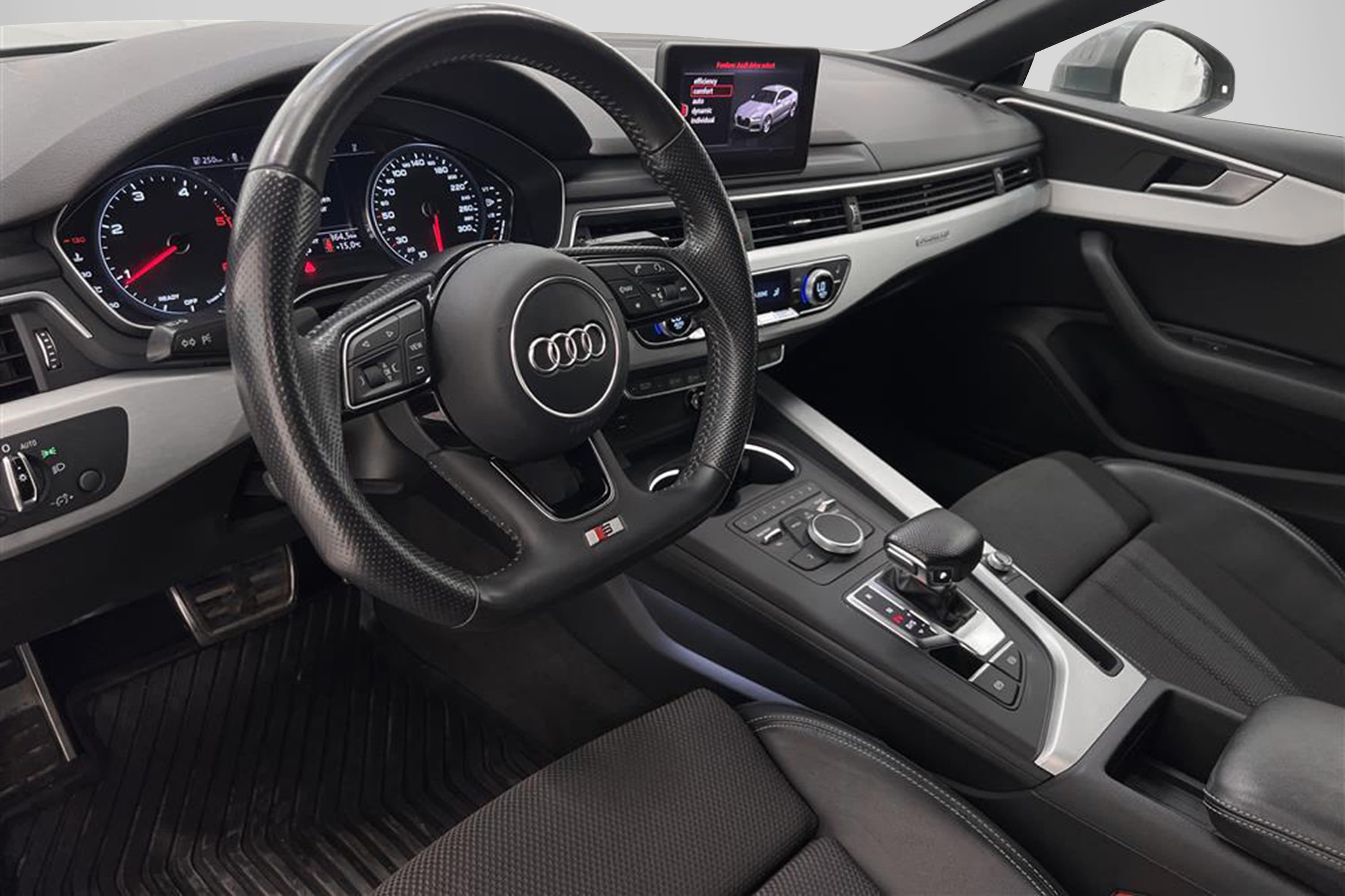 Audi A5 2.0 TDI Quattro Full S-Line Matrix Keyless CarPlayinteriör