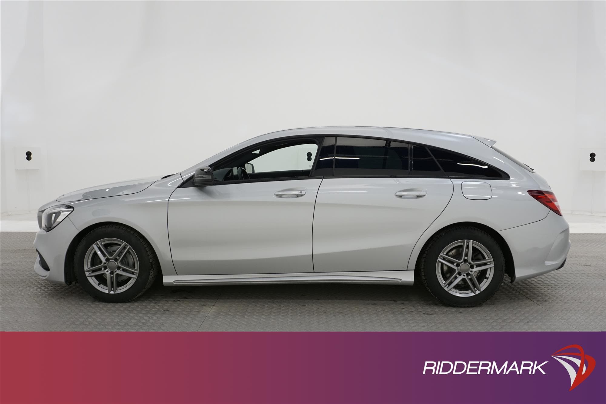 Mercedes-Benz CLA 200 Shooting Brake 156 hk