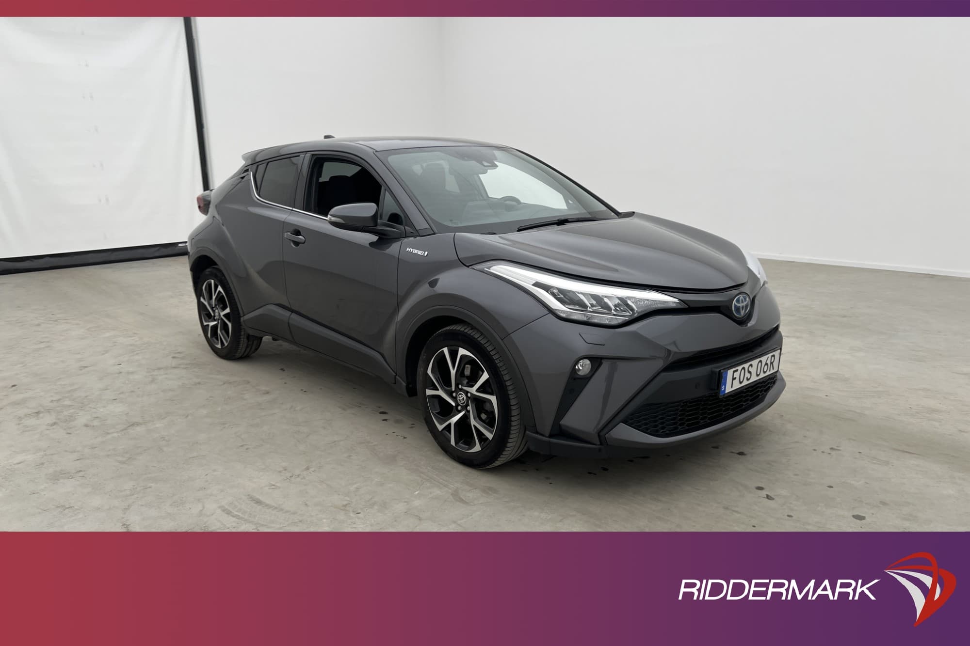 Toyota C-HR Hybrid CVT 122hk