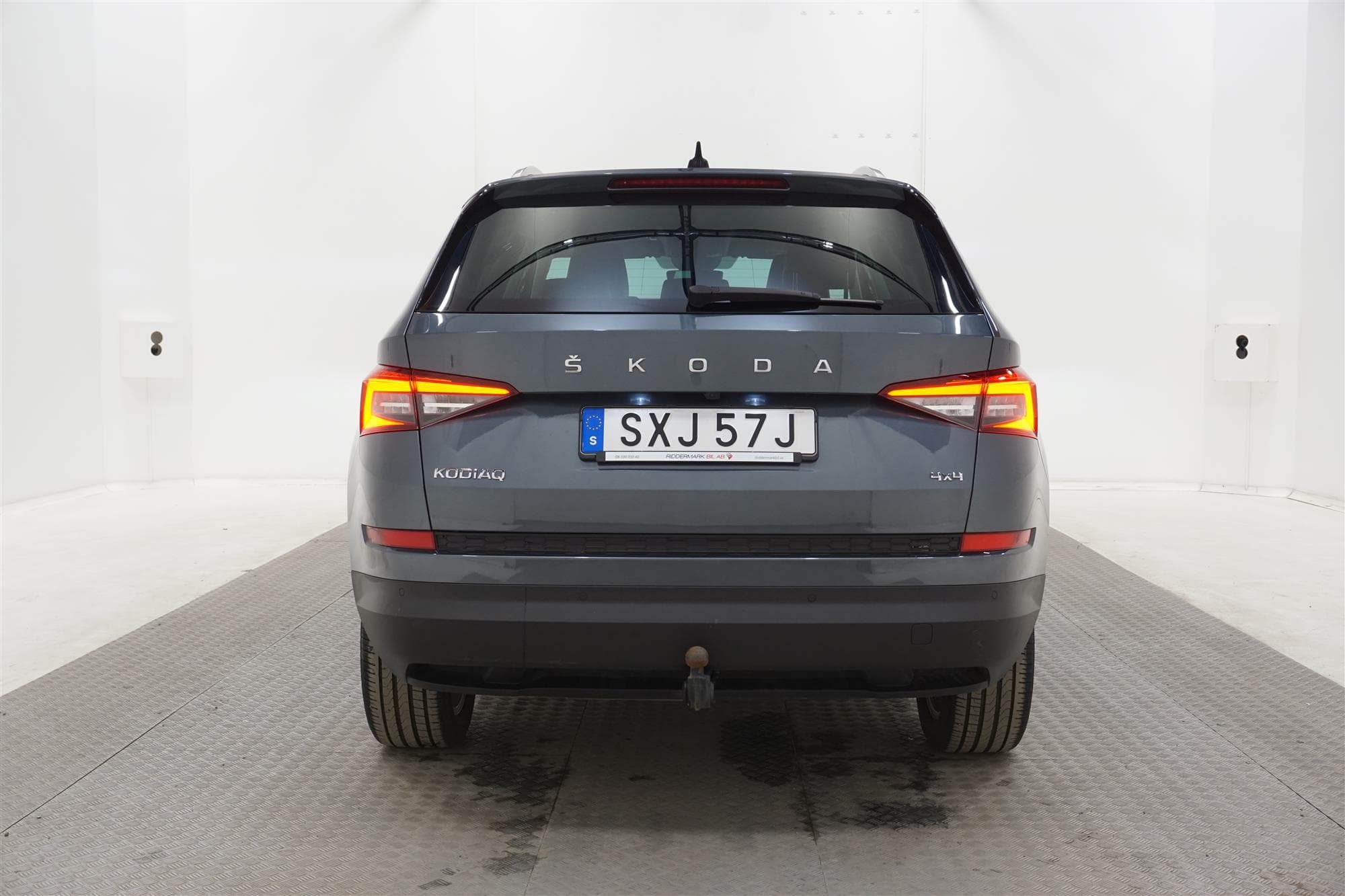 Skoda Kodiaq 2.0 TDI 4x4 Businessline Värmare Drag 7-sits