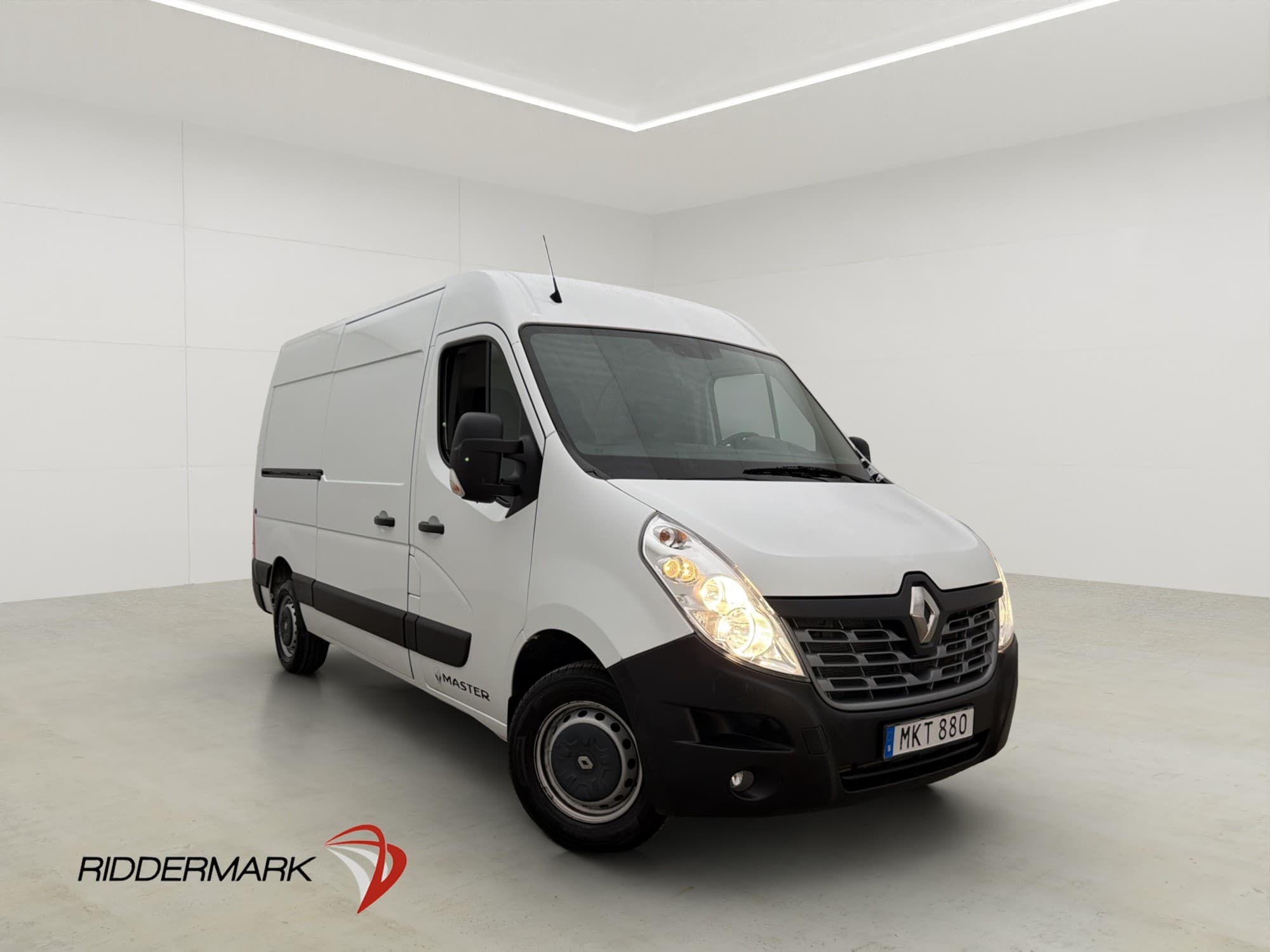Renault master
