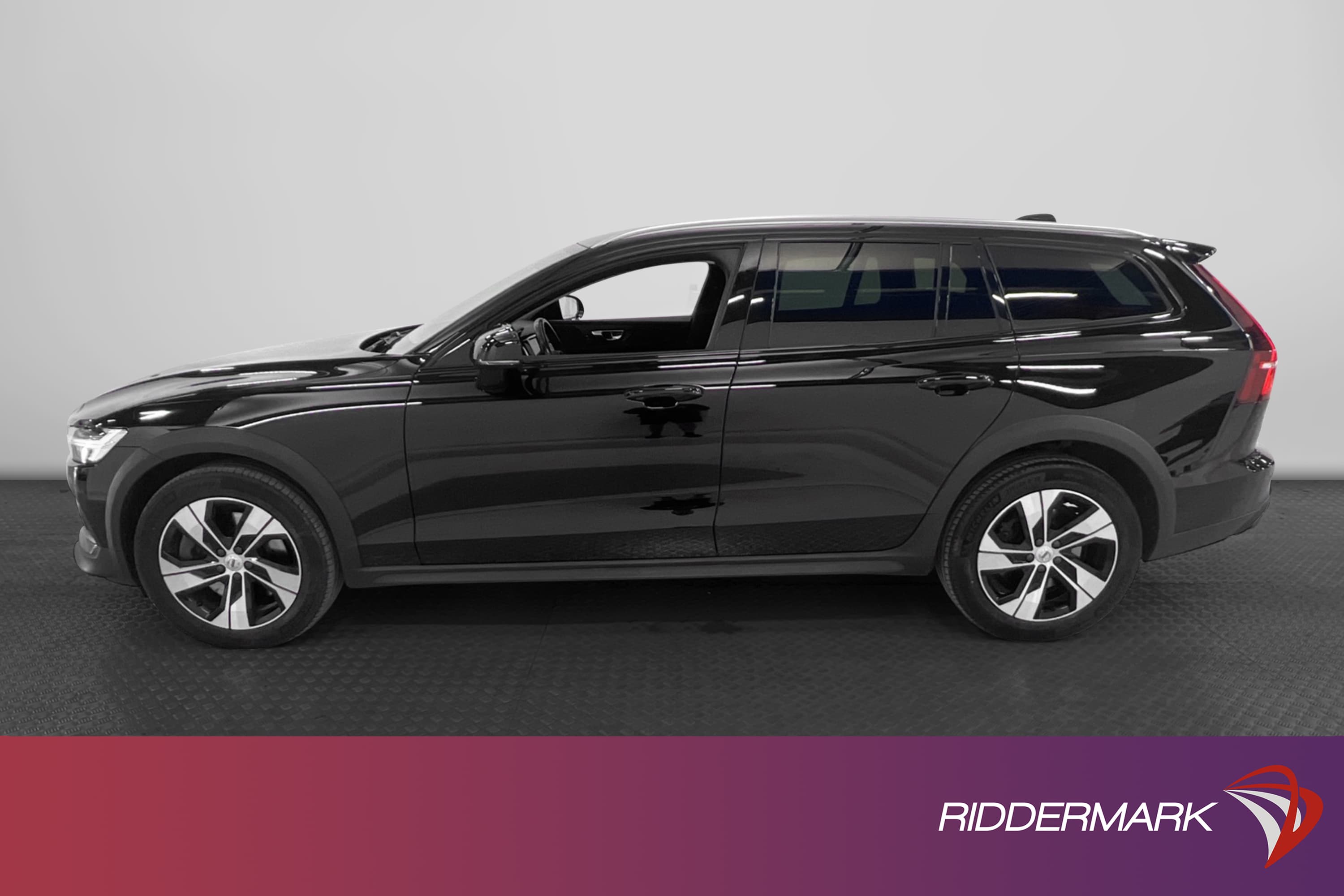 Volvo V60 Cross Country B4 197hk AWD