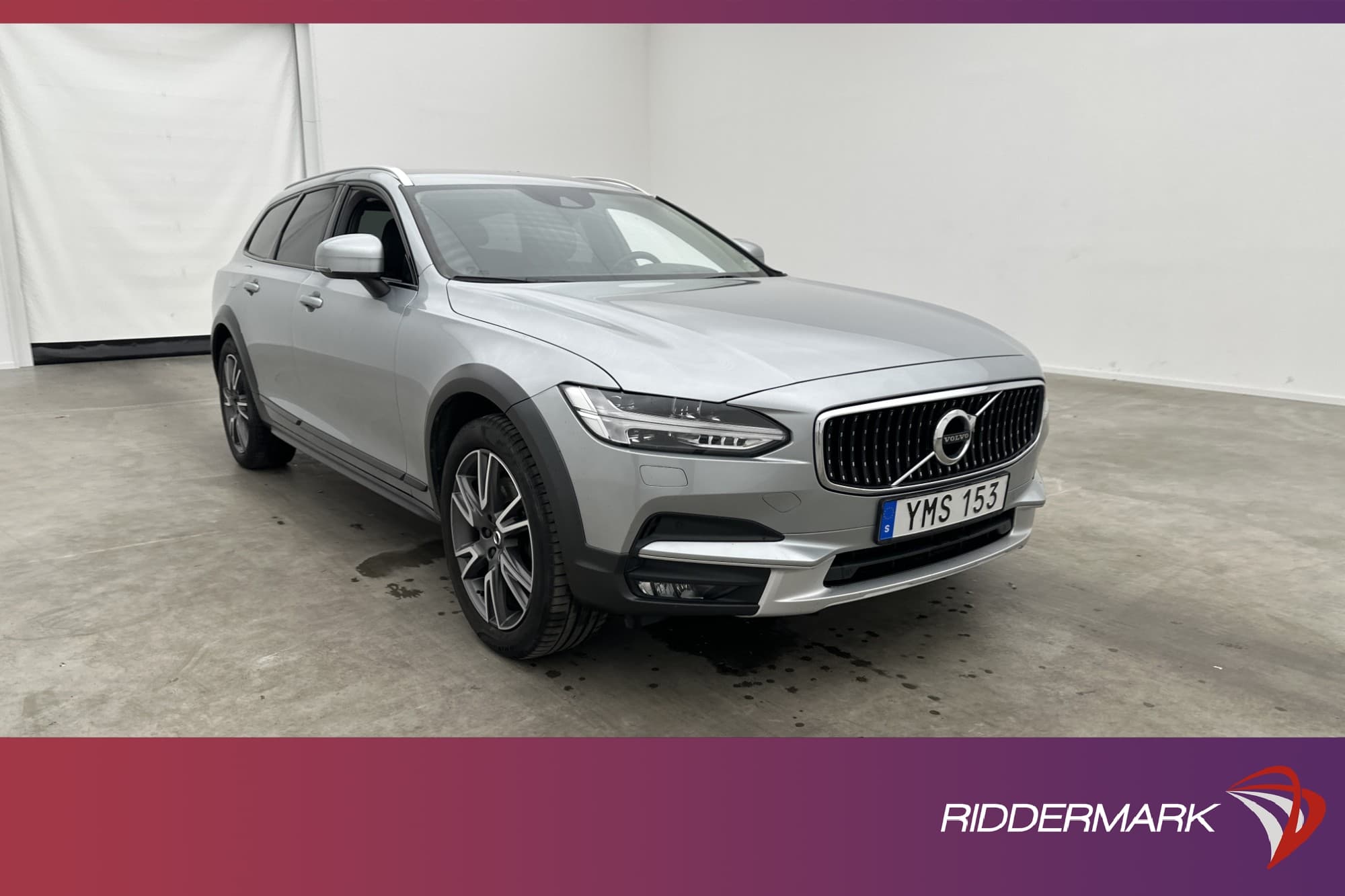 Volvo V90 Cross Country D5 AWD