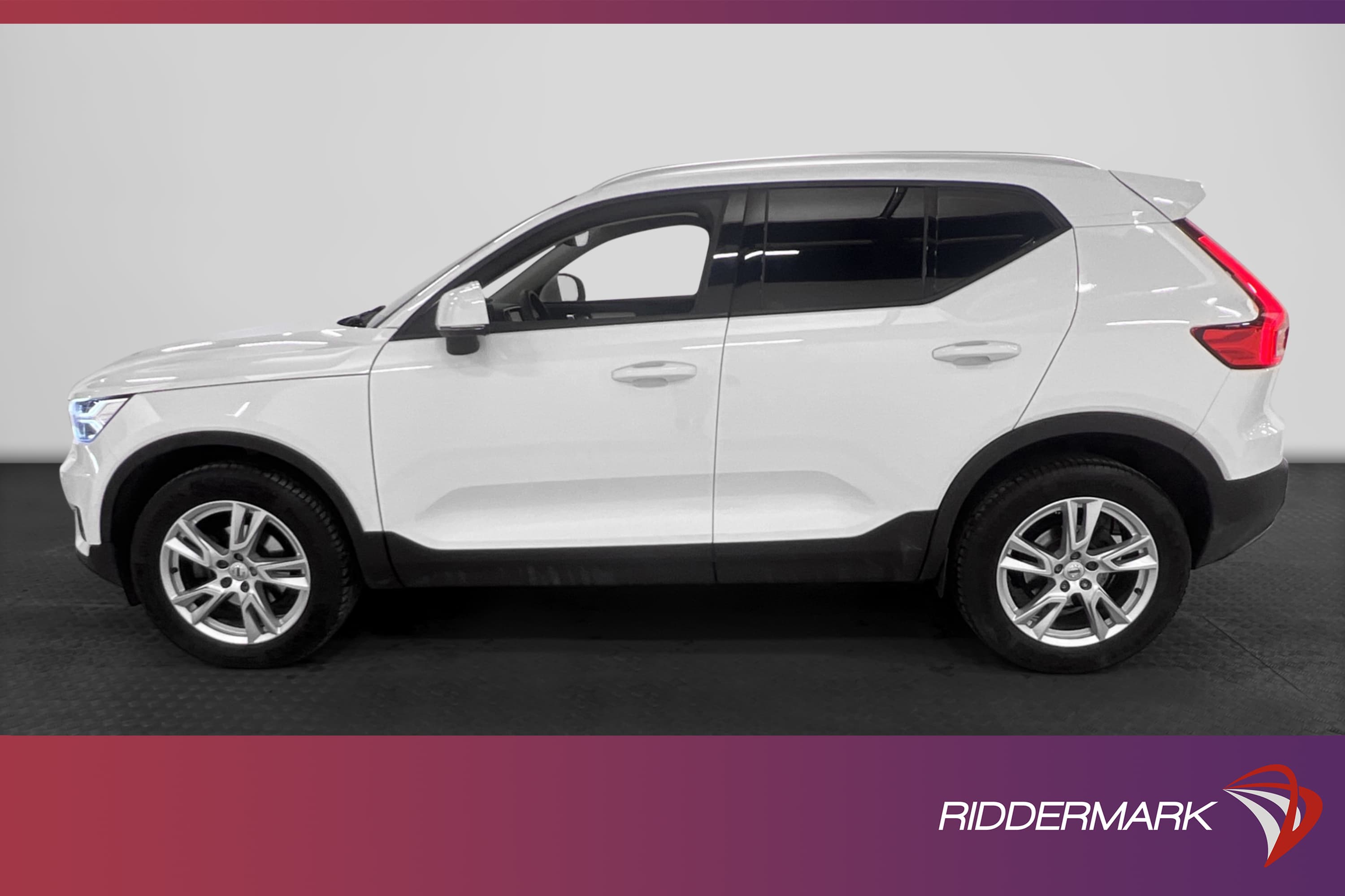 Volvo XC40 T3 163hk Momentum