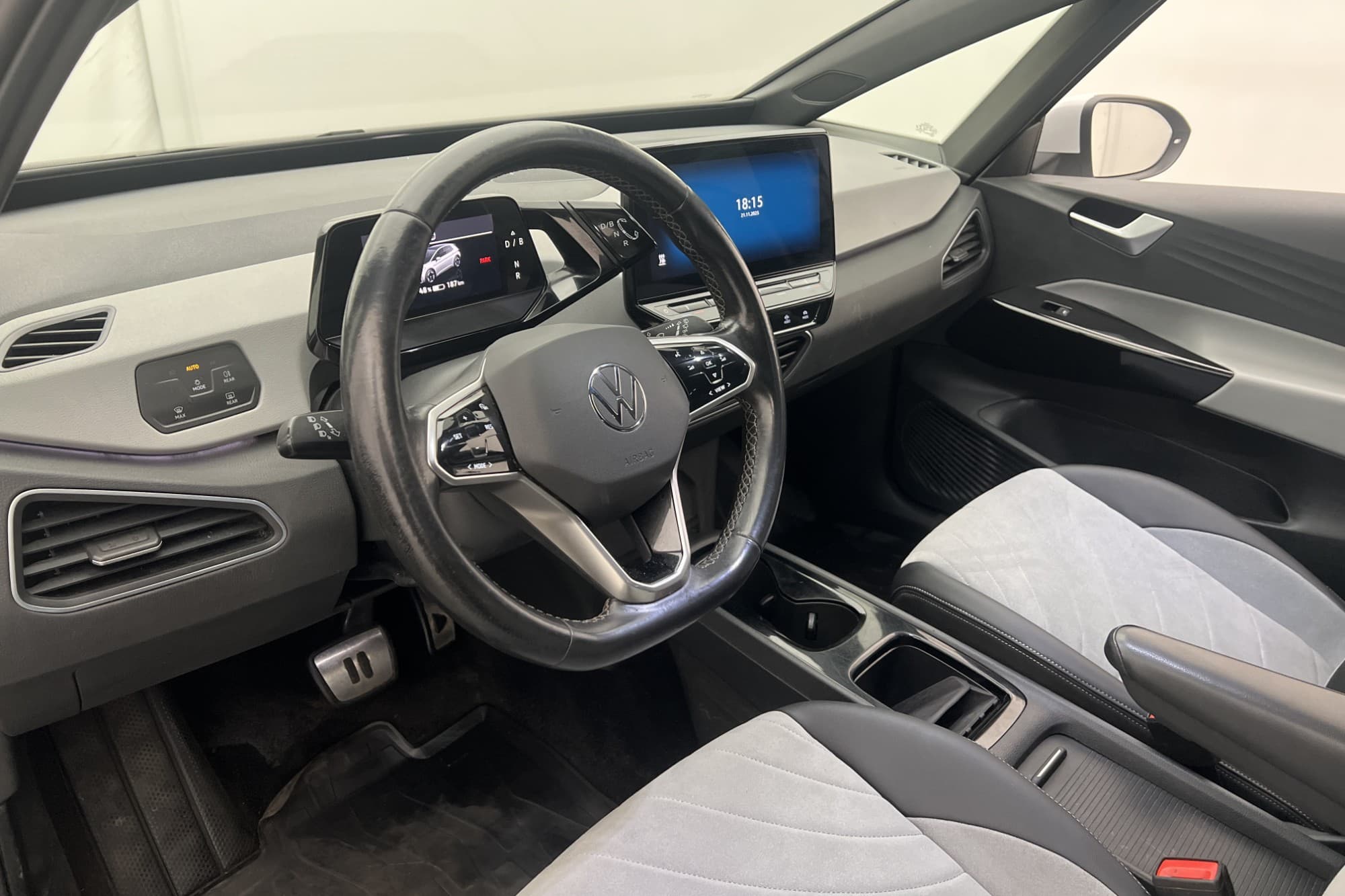 Volkswagen ID.3 Pro S 77kWh Värmare Navi Rattvärme MOMS