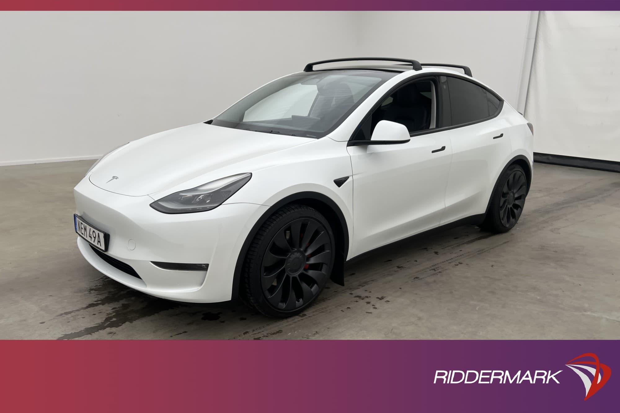 Tesla Model Y Performance AWD Dragkrok Autopilot MOMS