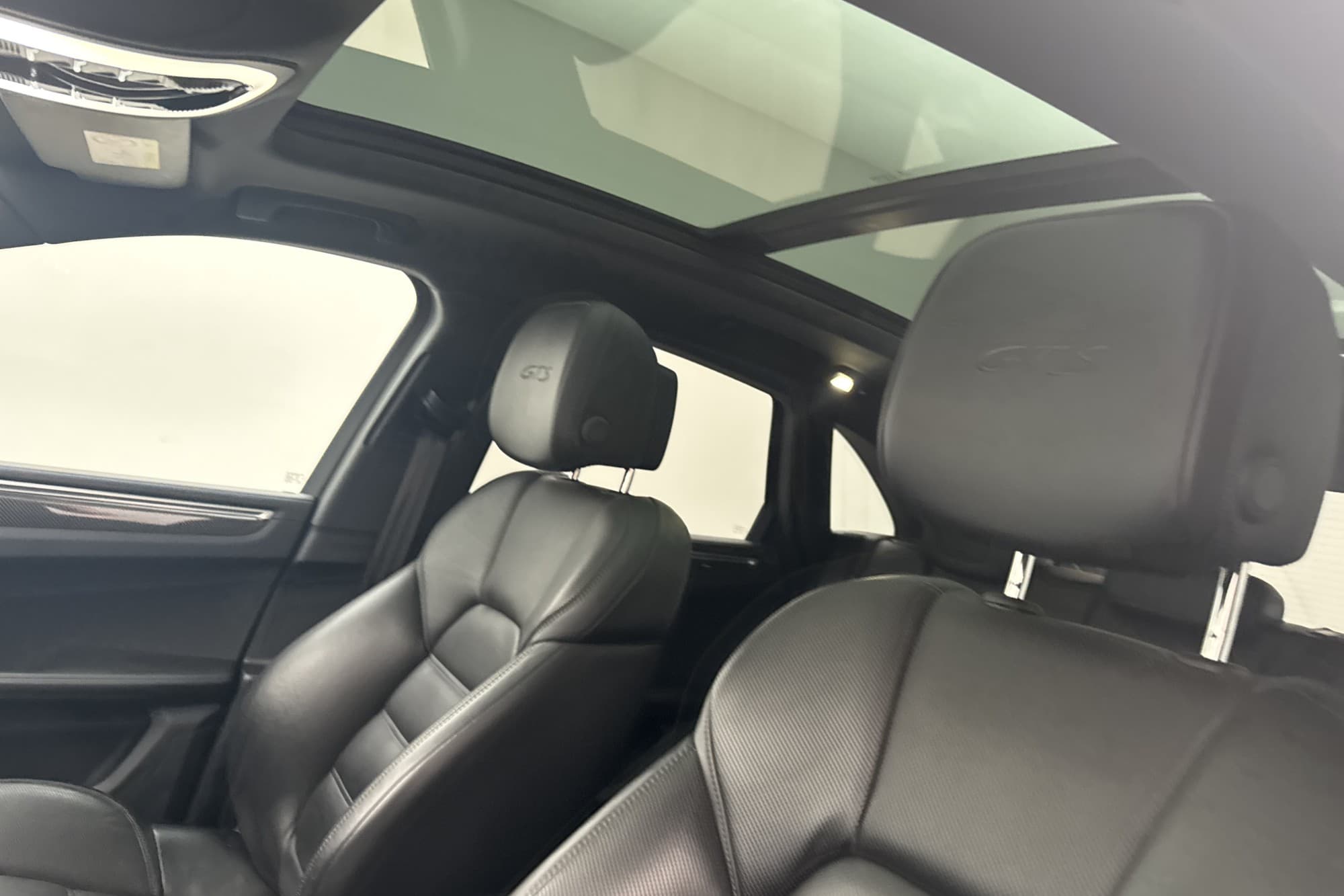 Porsche Macan GTS 360hk Chrono Pano PASM Sportavgas BOSE