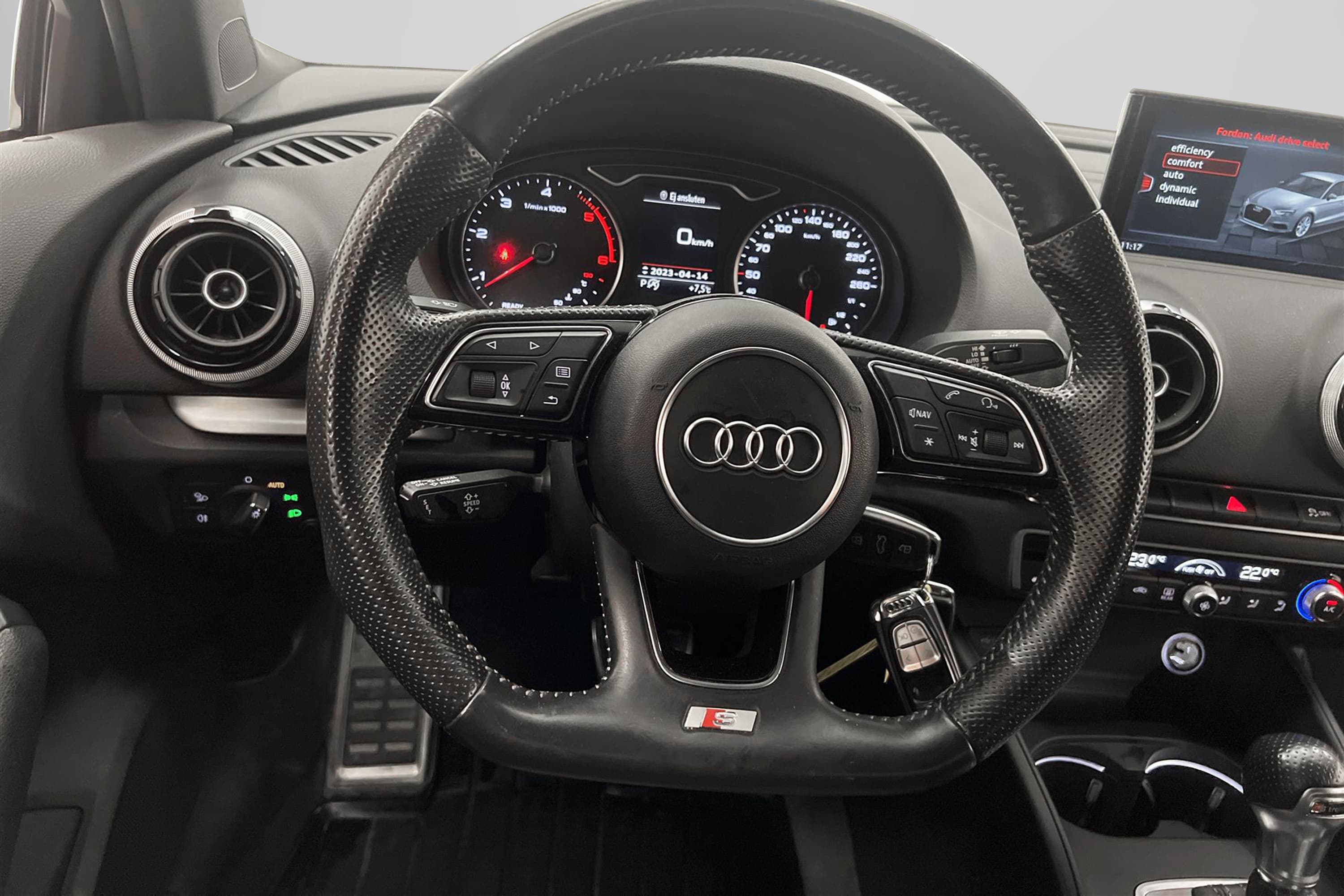 Audi A3 Sedan 2.0 TDI 150hk S-Line Värmare PDC 0,44l/mil
