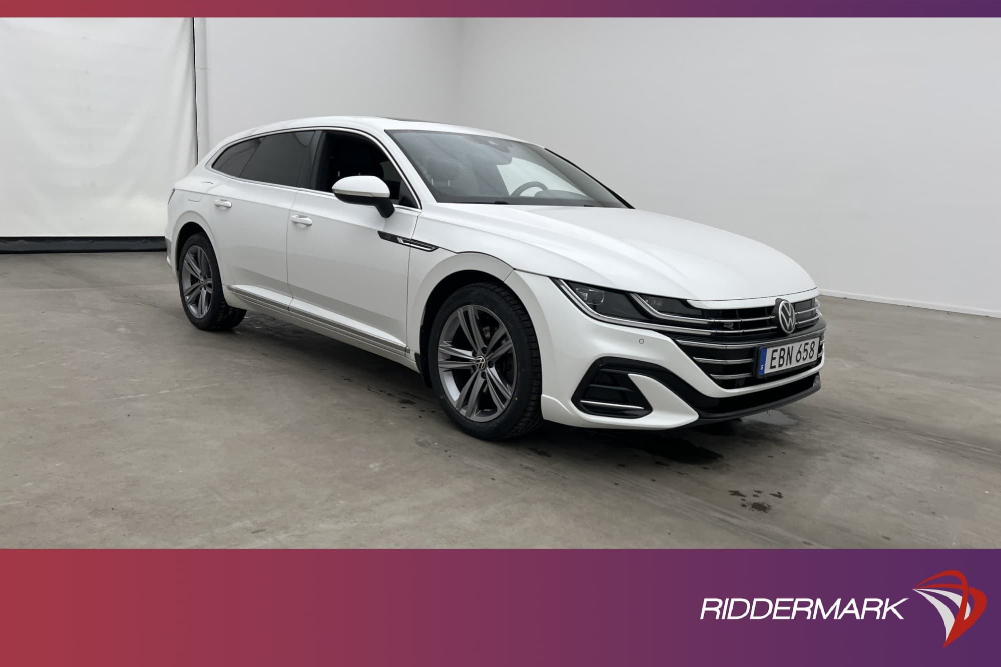 Volkswagen Arteon eHybrid 1.4 TSI 218hk R Line Pano Cockpit